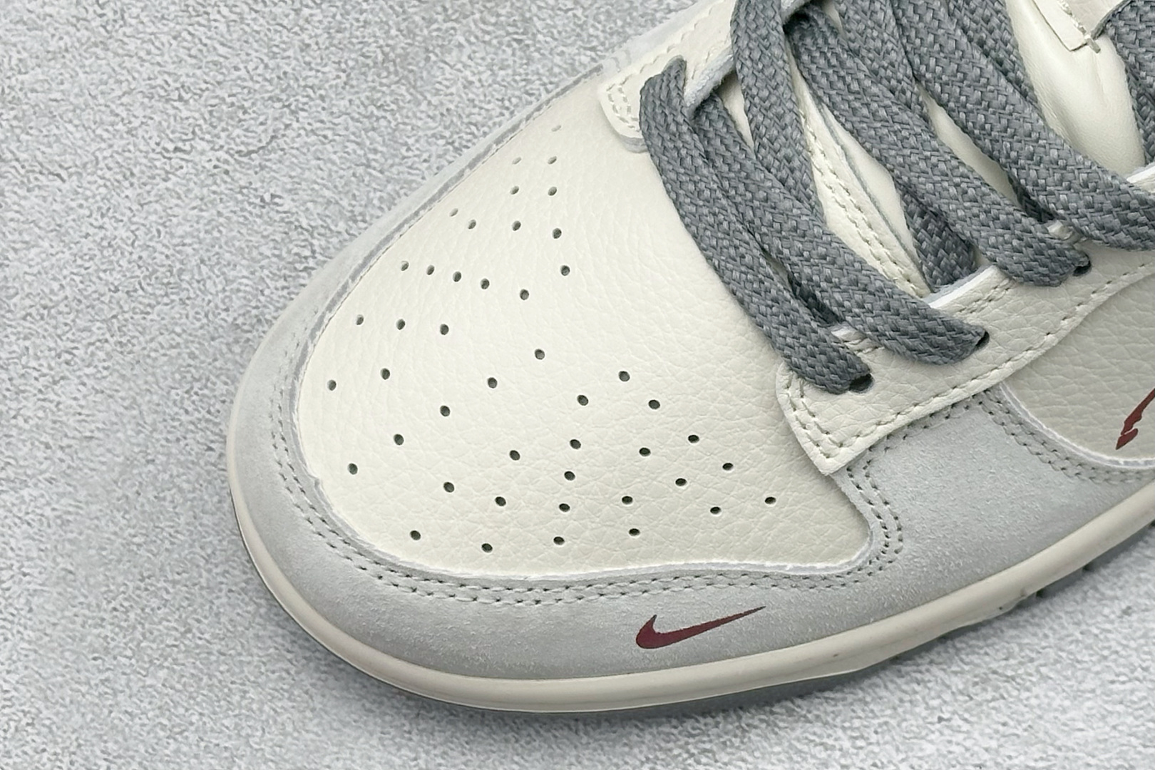 260 Nike SB Dunk Low RETRO 马年限定 高端定制 低帮休闲板鞋 LX1988-813-Chinese UA Cheap High Quatity Brand Clothes Bags handbags Sneakers wholesale wholesaler seller from China Factory suppliers Fashion Clothing Shoes best Quality Beautiful Price 260 Nike SB Dunk Low RETRO 马年限定 高端定制 低帮休闲板鞋 LX1988-813