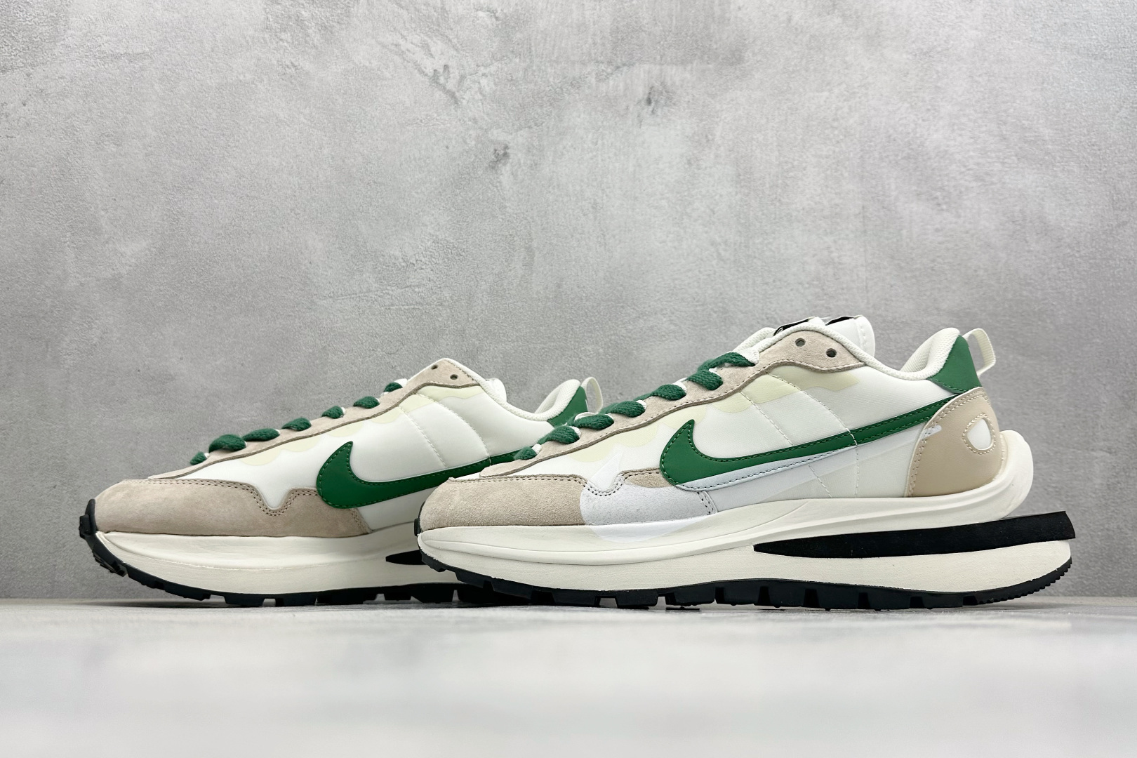 新S版Sacai x Nike VaporWaffle 圆头舒适 低帮 生活休闲鞋 DD1875-102-Top High Quatity Cheap Sneakers Fashion Clothing Clothes Bags handbags Shoes of all Brand wholesale With The best Quality And Beautiful Price from China Factory Chinese suppliers wholesaler seller 新S版Sacai x Nike VaporWaffle 圆头舒适 低帮 生活休闲鞋 DD1875-102