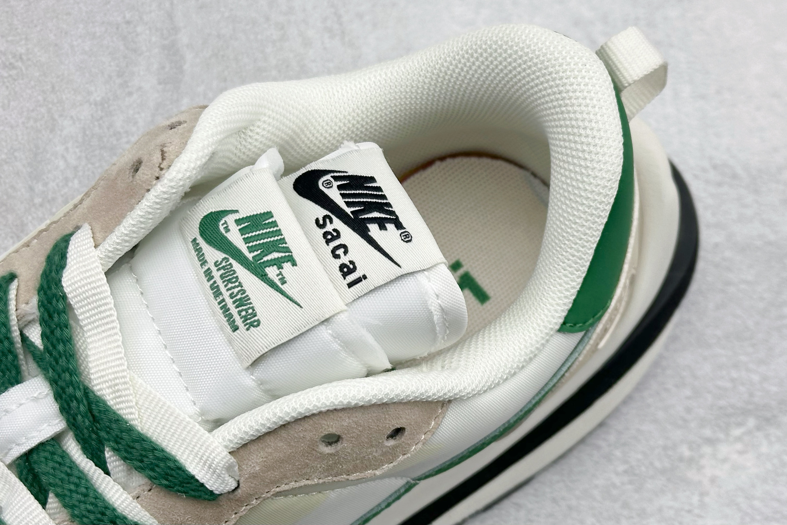 新S版Sacai x Nike VaporWaffle 圆头舒适 低帮 生活休闲鞋 DD1875-102-Top High Quatity Cheap Sneakers Fashion Clothing Clothes Bags handbags Shoes of all Brand wholesale With The best Quality And Beautiful Price from China Factory Chinese suppliers wholesaler seller 新S版Sacai x Nike VaporWaffle 圆头舒适 低帮 生活休闲鞋 DD1875-102