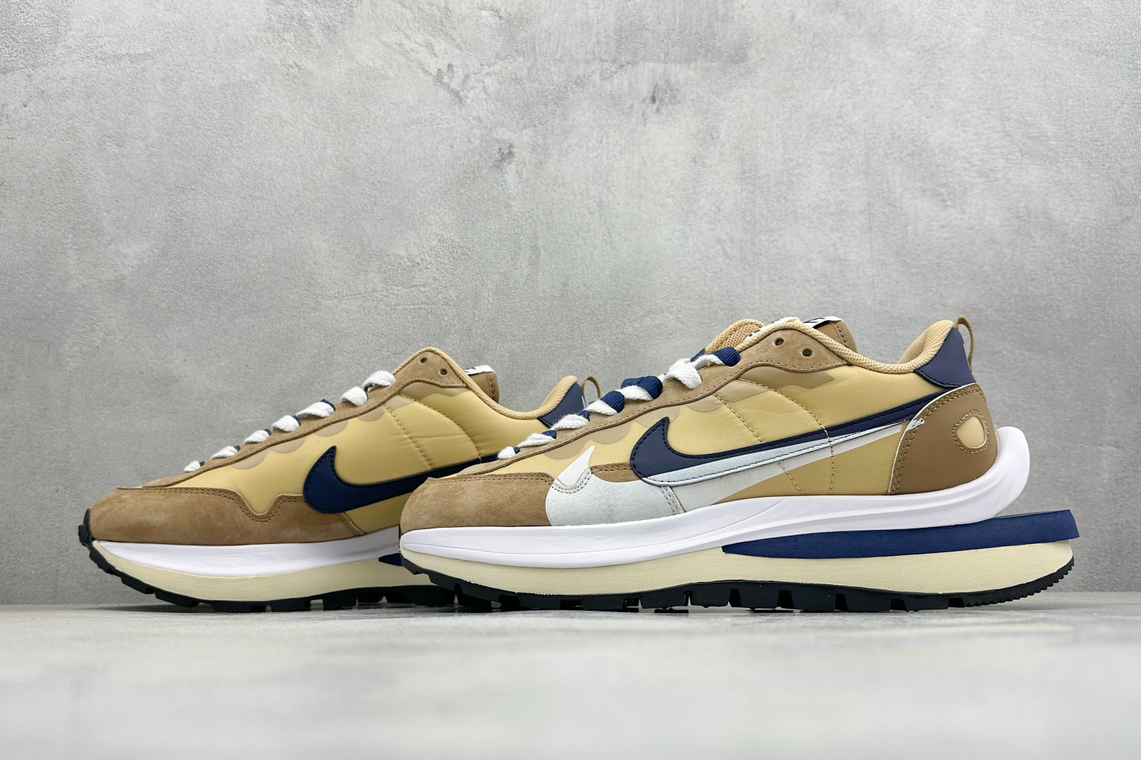 260 新S版Sacai x Nike VaporWaffle 圆头舒适 低帮 生活休闲鞋 DD1875-200-Chinese UA Cheap High Quatity Brand Clothes Bags handbags Sneakers wholesale wholesaler seller from China Factory suppliers Fashion Clothing Shoes best Quality Beautiful Price 260 新S版Sacai x Nike VaporWaffle 圆头舒适 低帮 生活休闲鞋 DD1875-200