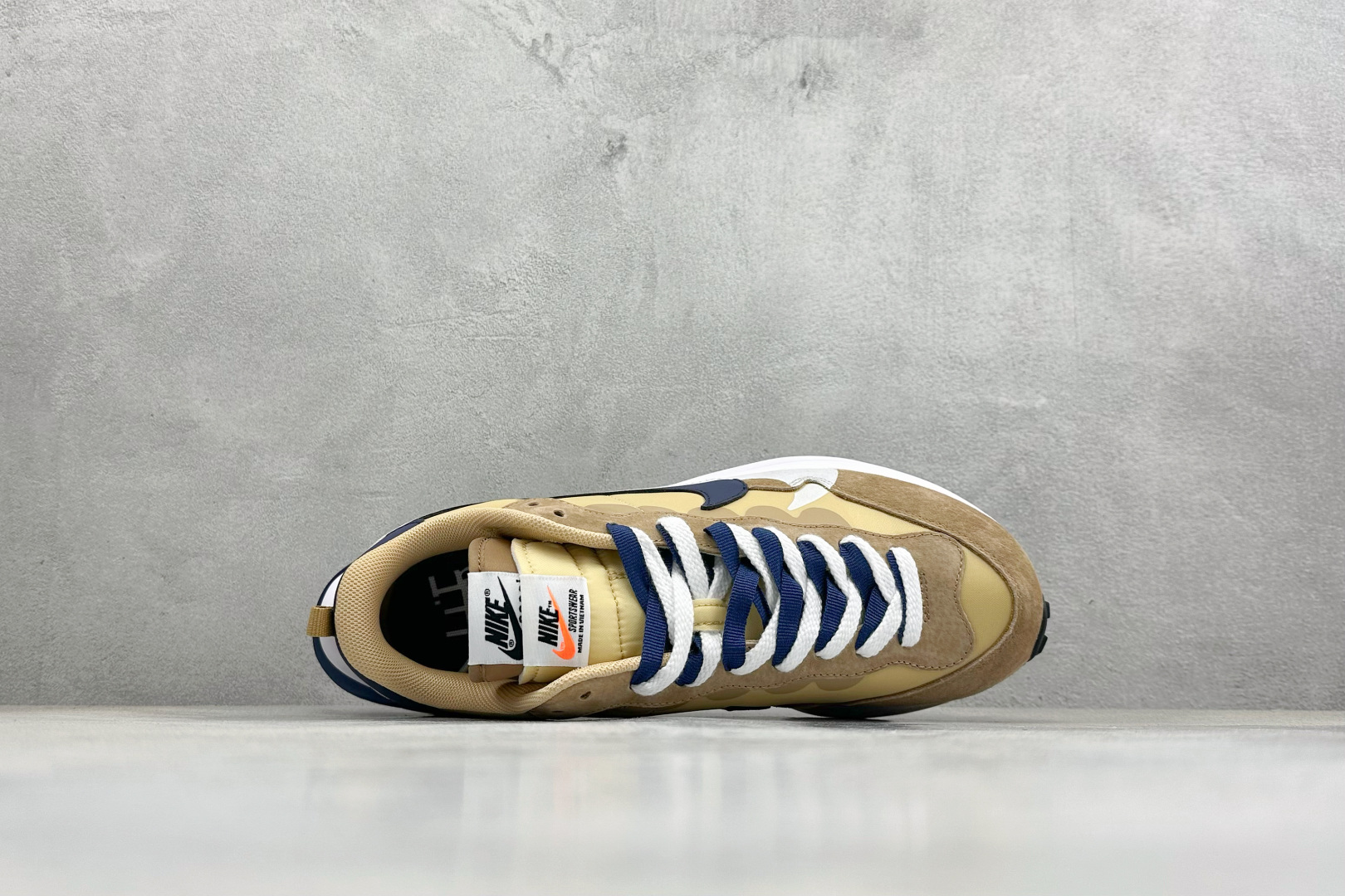 260 新S版Sacai x Nike VaporWaffle 圆头舒适 低帮 生活休闲鞋 DD1875-200-Chinese UA Cheap High Quatity Brand Clothes Bags handbags Sneakers wholesale wholesaler seller from China Factory suppliers Fashion Clothing Shoes best Quality Beautiful Price 260 新S版Sacai x Nike VaporWaffle 圆头舒适 低帮 生活休闲鞋 DD1875-200