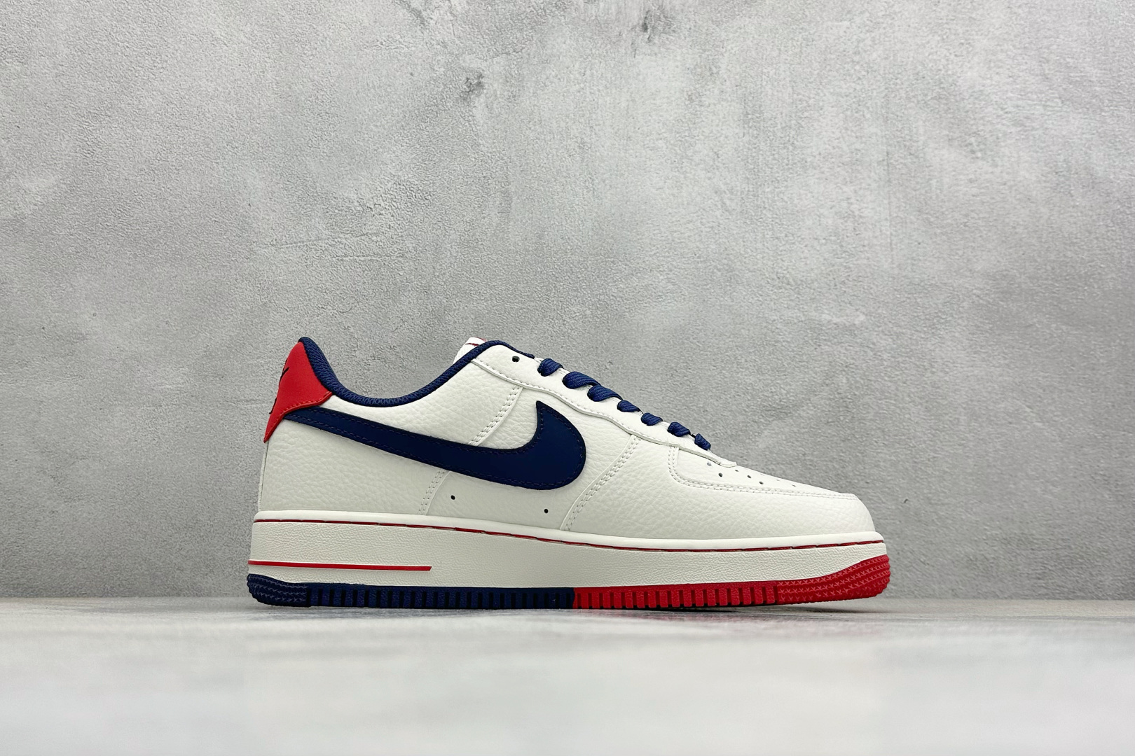 SC版Nike Air Force 1'07 Low 米白红蓝 空军一号低帮休闲板鞋 NH0601-544 SC版Nike Air Force 1'07 Low 米白红蓝 空军一号低帮休闲板鞋 NH0601-544