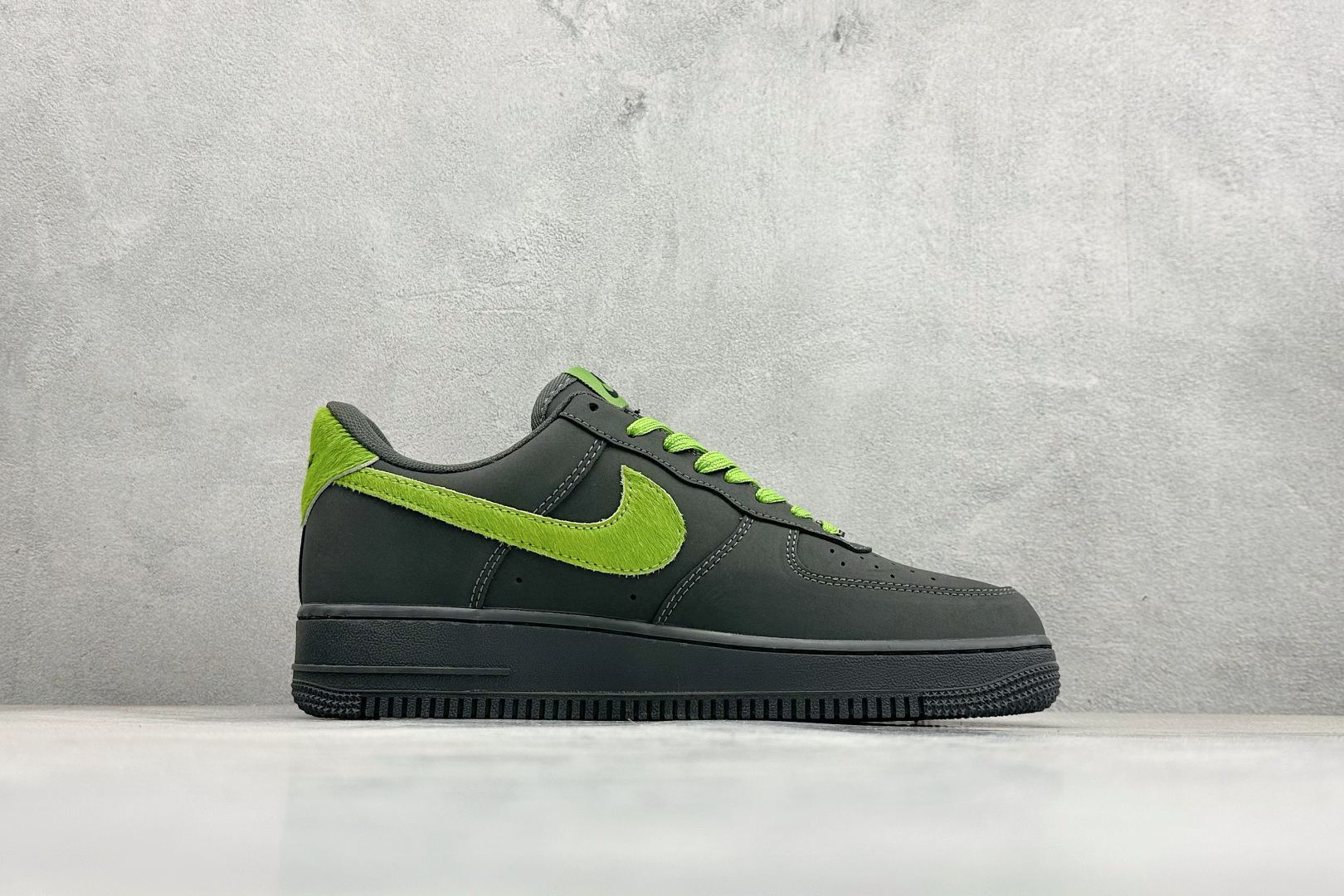 SC版Nike Air Force 1'07 Low 马年联名 墨灰莹绿 空军一号低帮休闲板鞋 XY9025-001-Top High Quatity Cheap Sneakers Fashion Clothing Clothes Bags handbags Shoes of all Brand wholesale With The best Quality And Beautiful Price from China Factory Chinese suppliers wholesaler seller SC版Nike Air Force 1'07 Low 马年联名 墨灰莹绿 空军一号低帮休闲板鞋 XY9025-001