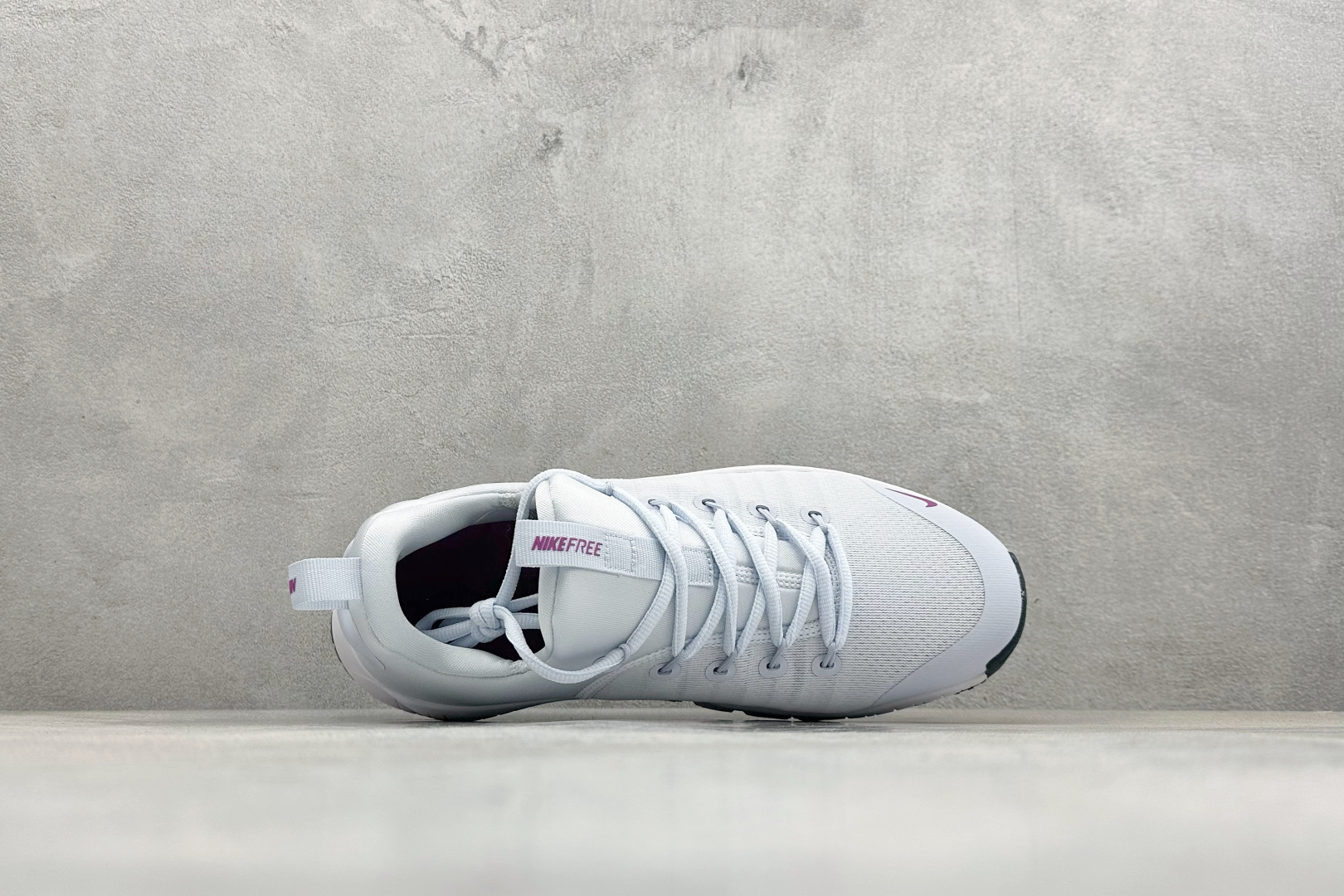 Nike Free Metcon 6 耐克网布圆头系带减震防滑生活休闲鞋 FJ7126-004-Top High Quatity Cheap Sneakers Fashion Clothing Clothes Bags handbags Shoes of all Brand wholesale With The best Quality And Beautiful Price from China Factory Chinese suppliers wholesaler seller Nike Free Metcon 6 耐克网布圆头系带减震防滑生活休闲鞋 FJ7126-004