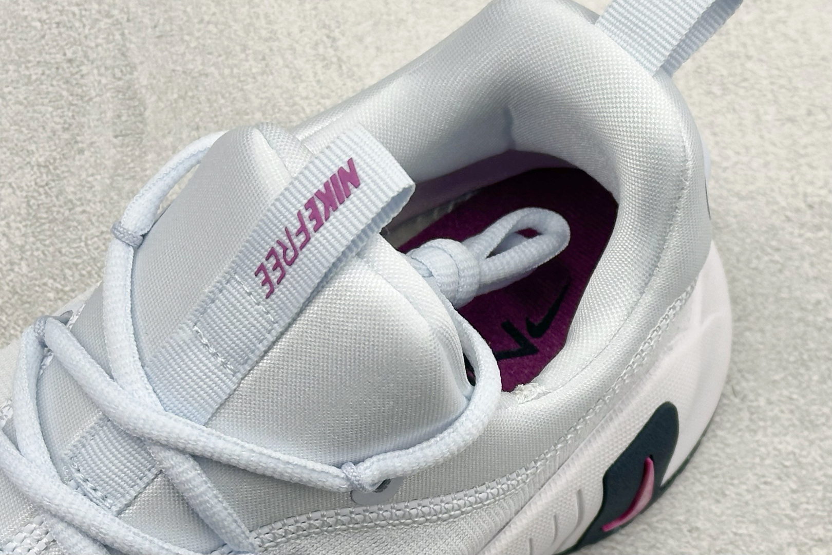 Nike Free Metcon 6 耐克网布圆头系带减震防滑生活休闲鞋 FJ7126-004-Top High Quatity Cheap Sneakers Fashion Clothing Clothes Bags handbags Shoes of all Brand wholesale With The best Quality And Beautiful Price from China Factory Chinese suppliers wholesaler seller Nike Free Metcon 6 耐克网布圆头系带减震防滑生活休闲鞋 FJ7126-004