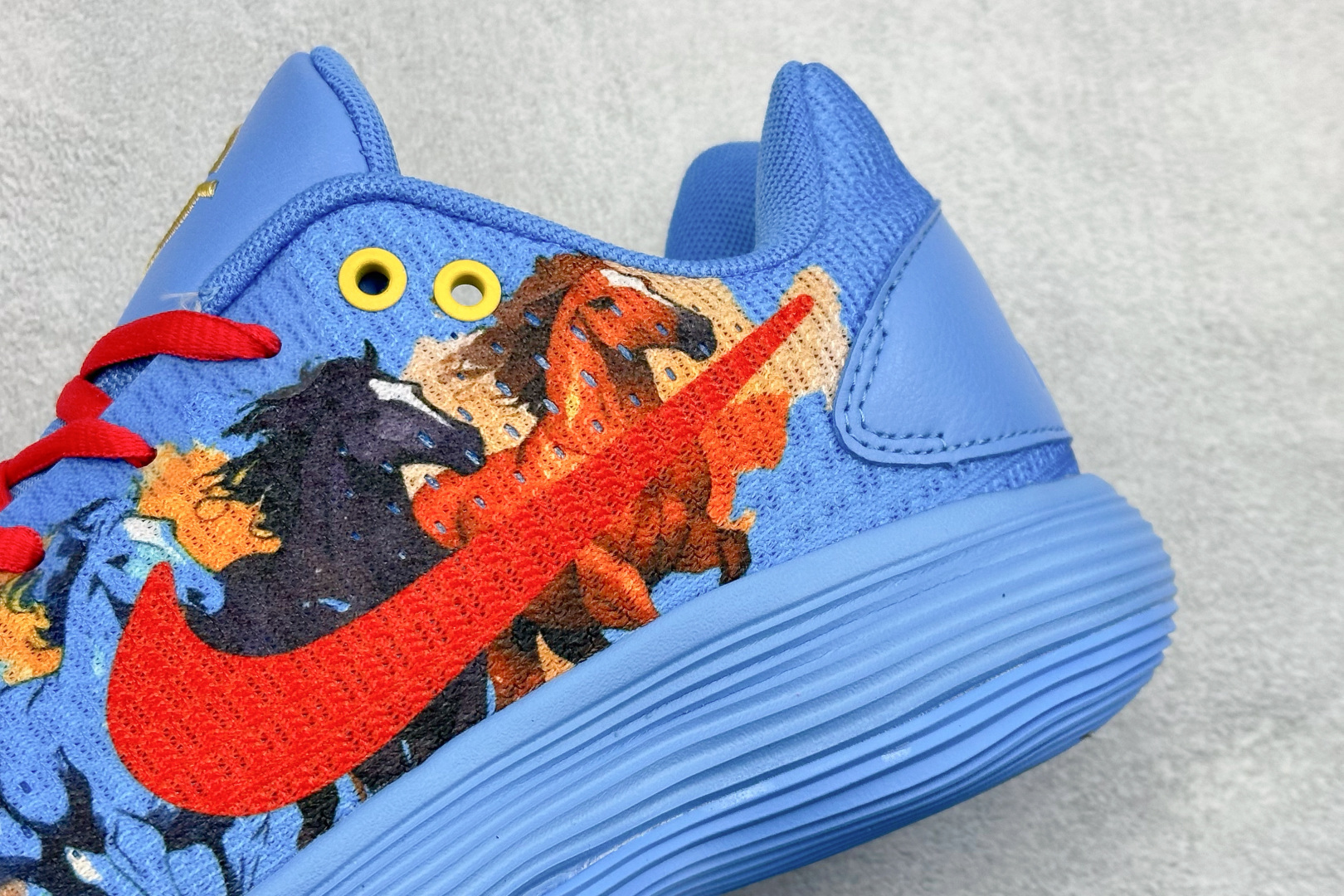Nike React Hyperdunk 2017 Low EP 马年限定 低帮实战篮球鞋 897637-012-Top High Quatity Cheap Sneakers Fashion Clothing Clothes Bags handbags Shoes of all Brand wholesale With The best Quality And Beautiful Price from China Factory Chinese suppliers wholesaler seller Nike React Hyperdunk 2017 Low EP 马年限定 低帮实战篮球鞋 897637-012