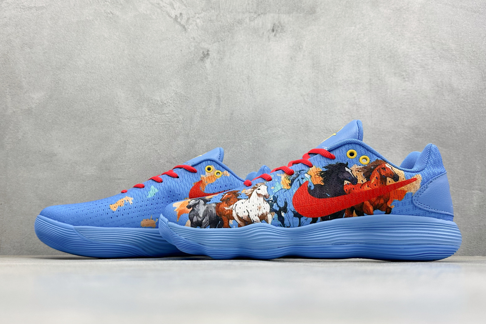 Nike React Hyperdunk 2017 Low EP 马年限定 低帮实战篮球鞋 897637-012-Top High Quatity Cheap Sneakers Fashion Clothing Clothes Bags handbags Shoes of all Brand wholesale With The best Quality And Beautiful Price from China Factory Chinese suppliers wholesaler seller Nike React Hyperdunk 2017 Low EP 马年限定 低帮实战篮球鞋 897637-012