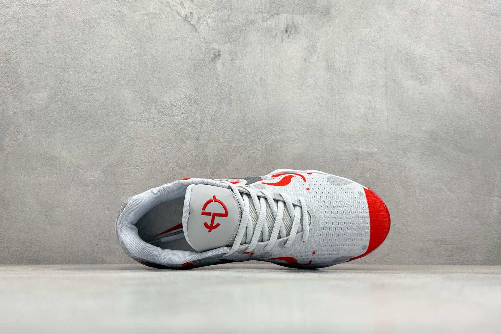 Nike React Hyperdunk 2017 Low EP 马年限定 低帮实战篮球鞋 897637-011-Top High Quatity Cheap Sneakers Fashion Clothing Clothes Bags handbags Shoes of all Brand wholesale With The best Quality And Beautiful Price from China Factory Chinese suppliers wholesaler seller Nike React Hyperdunk 2017 Low EP 马年限定 低帮实战篮球鞋 897637-011