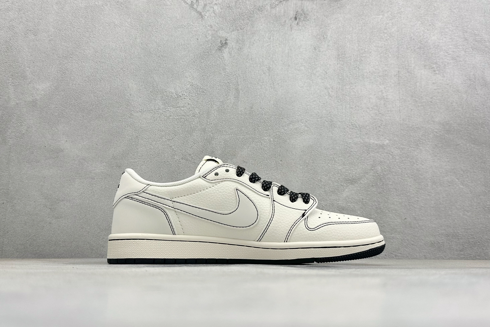 Air Jordan 1 Low AJ1 乔1 斯图西联名 高端定制 倒钩低帮复古篮球鞋 HH7518-092-Top High Quatity Cheap Sneakers Fashion Clothing Clothes Bags handbags Shoes of all Brand wholesale With The best Quality And Beautiful Price from China Factory Chinese suppliers wholesaler seller Air Jordan 1 Low AJ1 乔1 斯图西联名 高端定制 倒钩低帮复古篮球鞋 HH7518-092