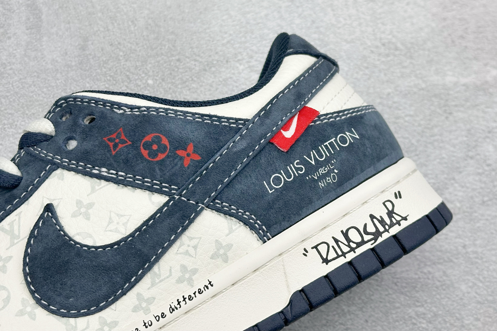 Nike Dunk Low Retro LV联名 周年高端定制 低帮休闲板鞋 KG6699-F26-Top High Quatity Cheap Sneakers Fashion Clothing Clothes Bags handbags Shoes of all Brand wholesale With The best Quality And Beautiful Price from China Factory Chinese suppliers wholesaler seller Nike Dunk Low Retro LV联名 周年高端定制 低帮休闲板鞋 KG6699-F26