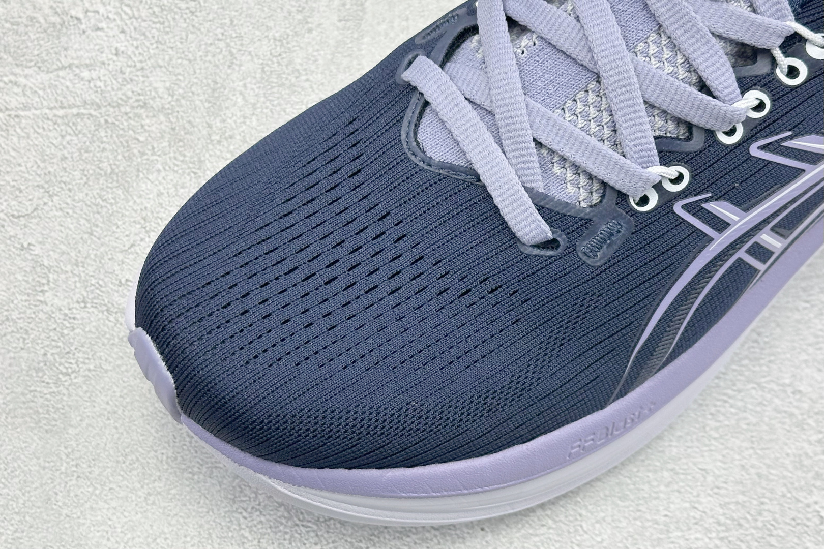 Asics Gel-Nimbus 28 亚瑟士复古透气休闲鞋缓震耐磨跑步鞋 1011C127-402-Top High Quatity Cheap Sneakers Fashion Clothing Clothes Bags handbags Shoes of all Brand wholesale With The best Quality And Beautiful Price from China Factory Chinese suppliers wholesaler seller Asics Gel-Nimbus 28 亚瑟士复古透气休闲鞋缓震耐磨跑步鞋 1011C127-402