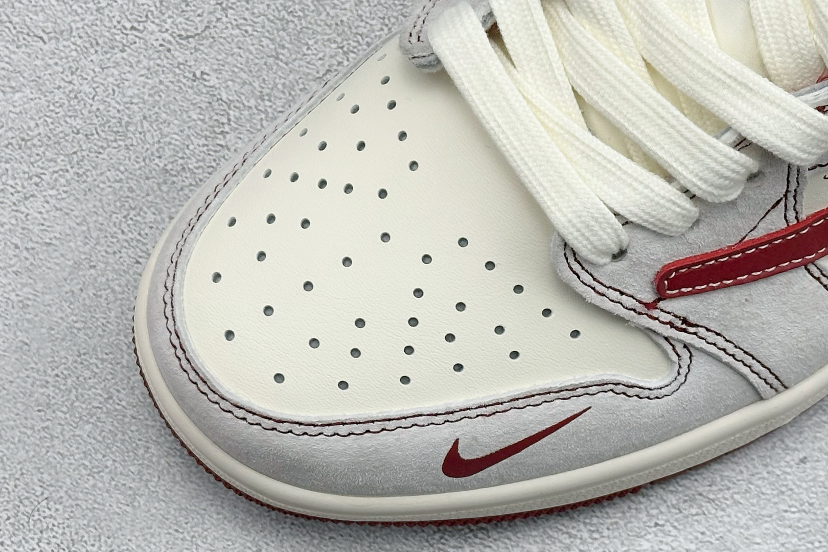260 Air Jordan 1 Low AJ1 乔1 马年限定 高端定制 倒钩低帮复古篮球鞋 JP2026-116-Chinese UA Cheap High Quatity Brand Clothes Bags handbags Sneakers wholesale wholesaler seller from China Factory suppliers Fashion Clothing Shoes best Quality Beautiful Price 260 Air Jordan 1 Low AJ1 乔1 马年限定 高端定制 倒钩低帮复古篮球鞋 JP2026-116