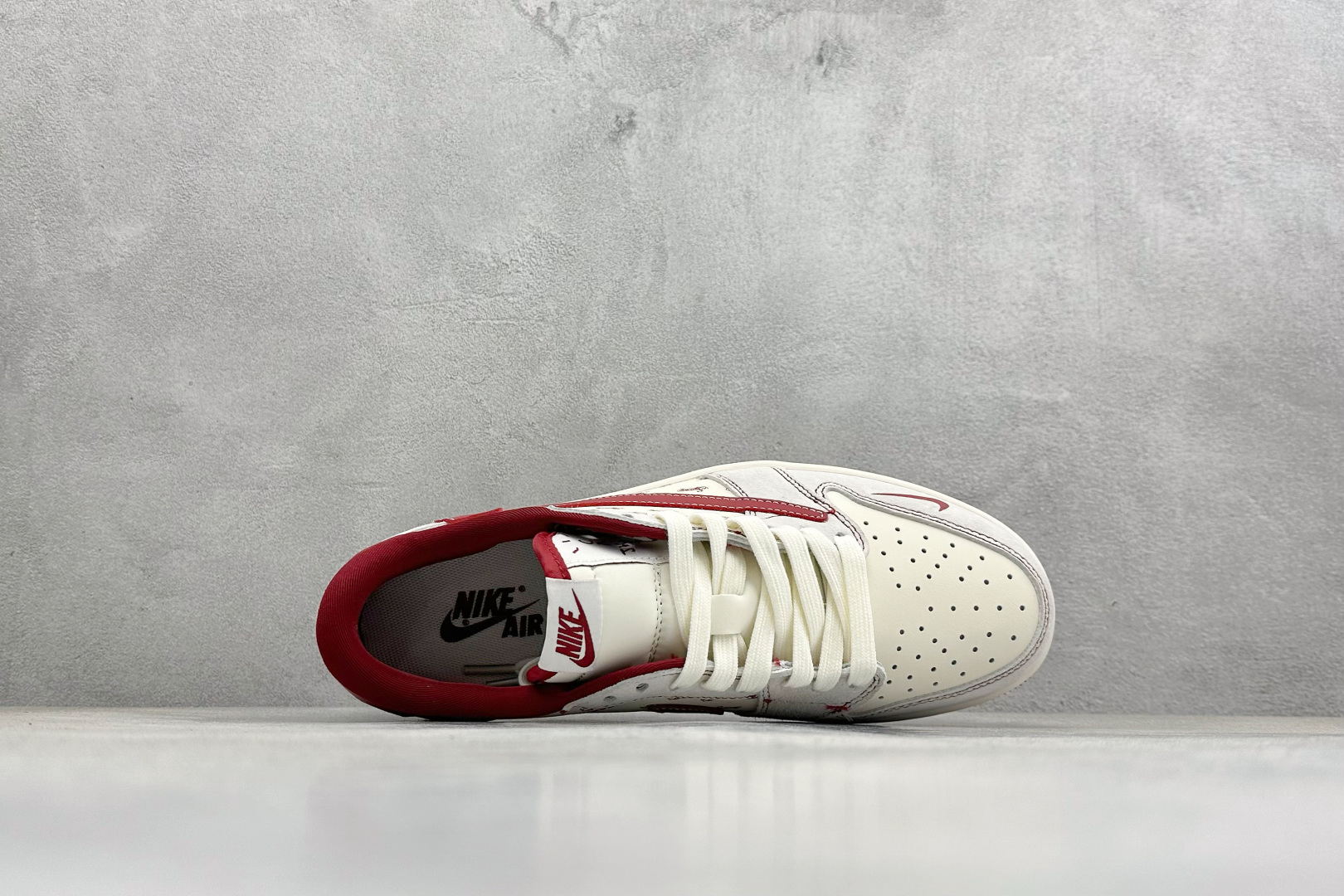 260 Air Jordan 1 Low AJ1 乔1 马年限定 高端定制 倒钩低帮复古篮球鞋 JP2026-116-Chinese UA Cheap High Quatity Brand Clothes Bags handbags Sneakers wholesale wholesaler seller from China Factory suppliers Fashion Clothing Shoes best Quality Beautiful Price 260 Air Jordan 1 Low AJ1 乔1 马年限定 高端定制 倒钩低帮复古篮球鞋 JP2026-116