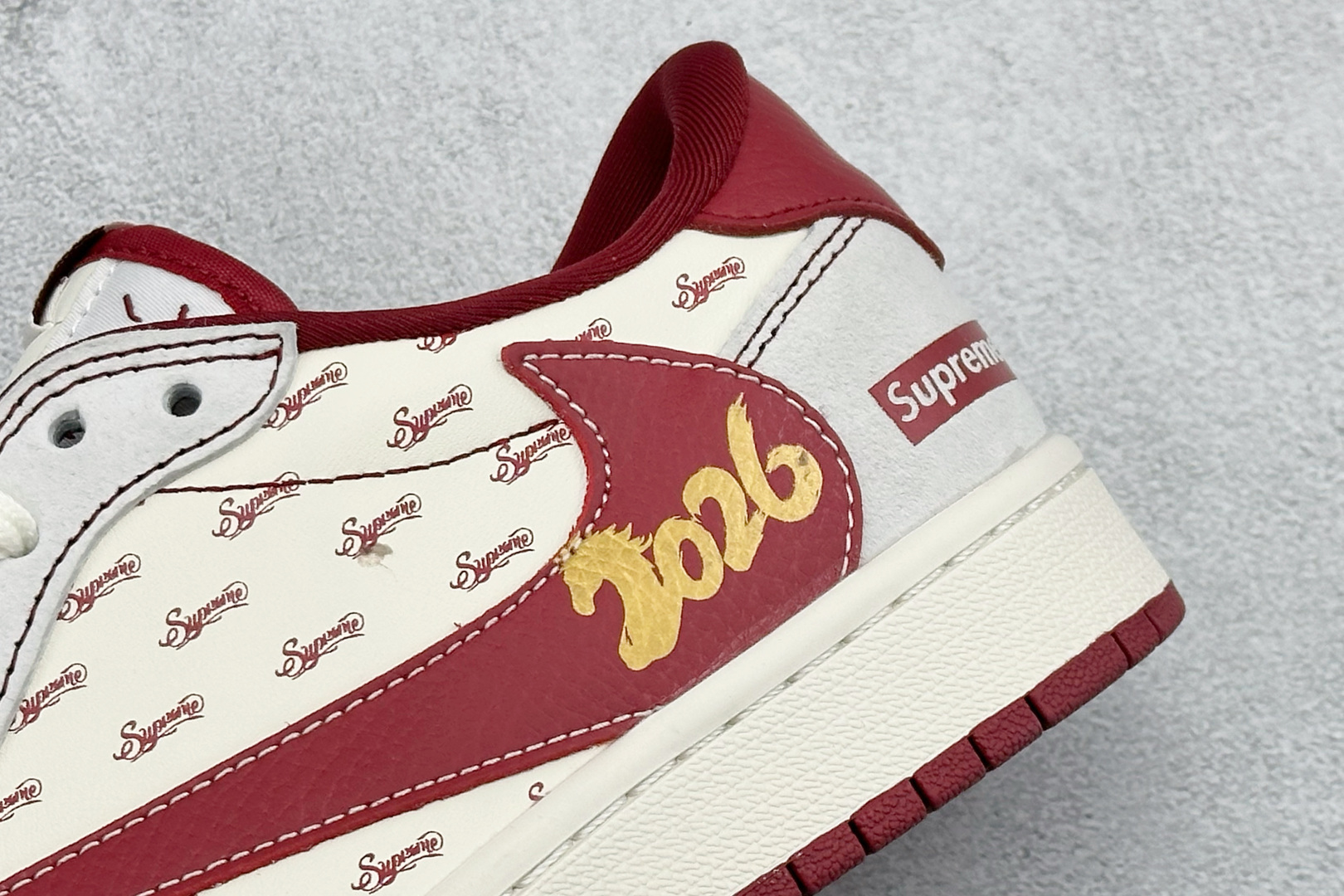 260 Air Jordan 1 Low AJ1 乔1 马年限定 高端定制 倒钩低帮复古篮球鞋 JP2026-116-Chinese UA Cheap High Quatity Brand Clothes Bags handbags Sneakers wholesale wholesaler seller from China Factory suppliers Fashion Clothing Shoes best Quality Beautiful Price 260 Air Jordan 1 Low AJ1 乔1 马年限定 高端定制 倒钩低帮复古篮球鞋 JP2026-116