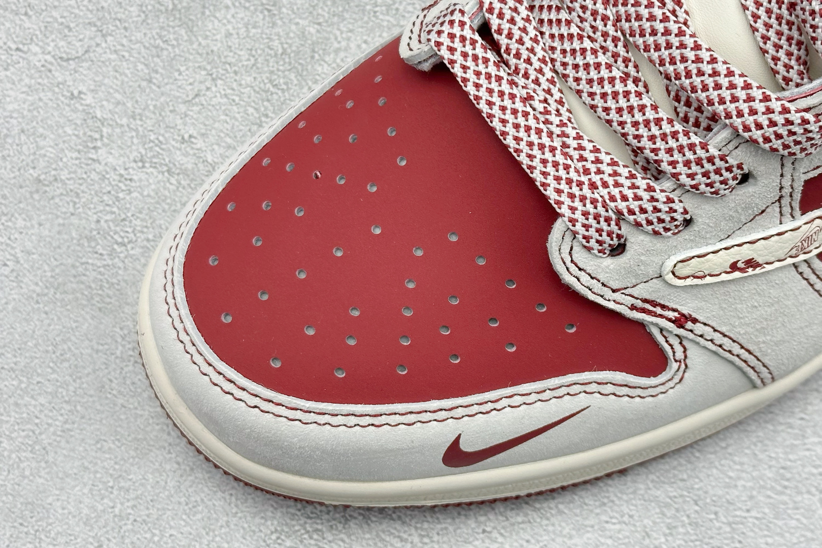 Air Jordan 1 Low AJ1 乔1 马年限定 高端定制 倒钩低帮复古篮球鞋 JP2026-120-Top High Quatity Cheap Sneakers Fashion Clothing Clothes Bags handbags Shoes of all Brand wholesale With The best Quality And Beautiful Price from China Factory Chinese suppliers wholesaler seller Air Jordan 1 Low AJ1 乔1 马年限定 高端定制 倒钩低帮复古篮球鞋 JP2026-120