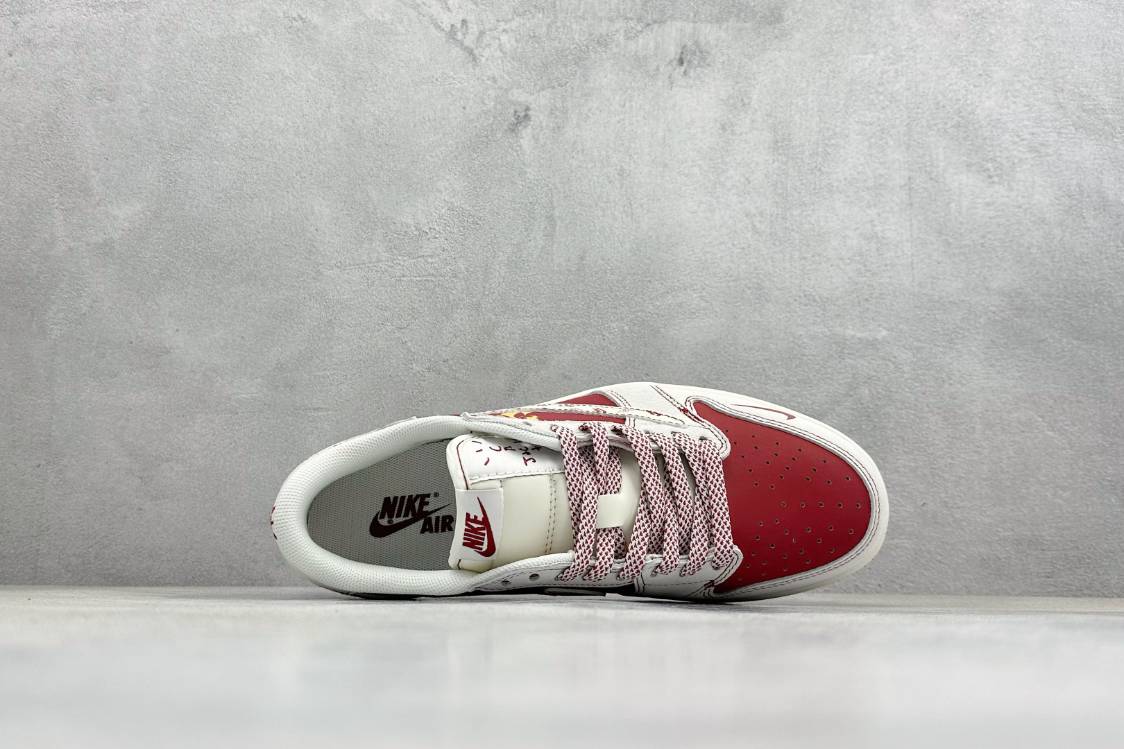 Air Jordan 1 Low AJ1 乔1 马年限定 高端定制 倒钩低帮复古篮球鞋 JP2026-120-Top High Quatity Cheap Sneakers Fashion Clothing Clothes Bags handbags Shoes of all Brand wholesale With The best Quality And Beautiful Price from China Factory Chinese suppliers wholesaler seller Air Jordan 1 Low AJ1 乔1 马年限定 高端定制 倒钩低帮复古篮球鞋 JP2026-120