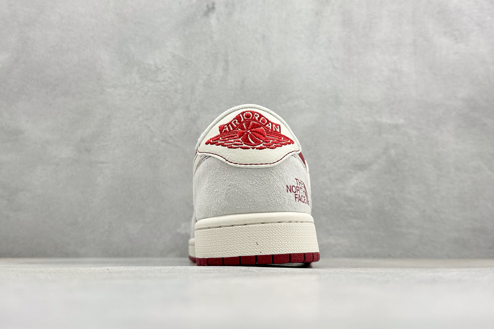 Air Jordan 1 Low AJ1 乔1 马年限定 高端定制 倒钩低帮复古篮球鞋 JP2026-120-Top High Quatity Cheap Sneakers Fashion Clothing Clothes Bags handbags Shoes of all Brand wholesale With The best Quality And Beautiful Price from China Factory Chinese suppliers wholesaler seller Air Jordan 1 Low AJ1 乔1 马年限定 高端定制 倒钩低帮复古篮球鞋 JP2026-120