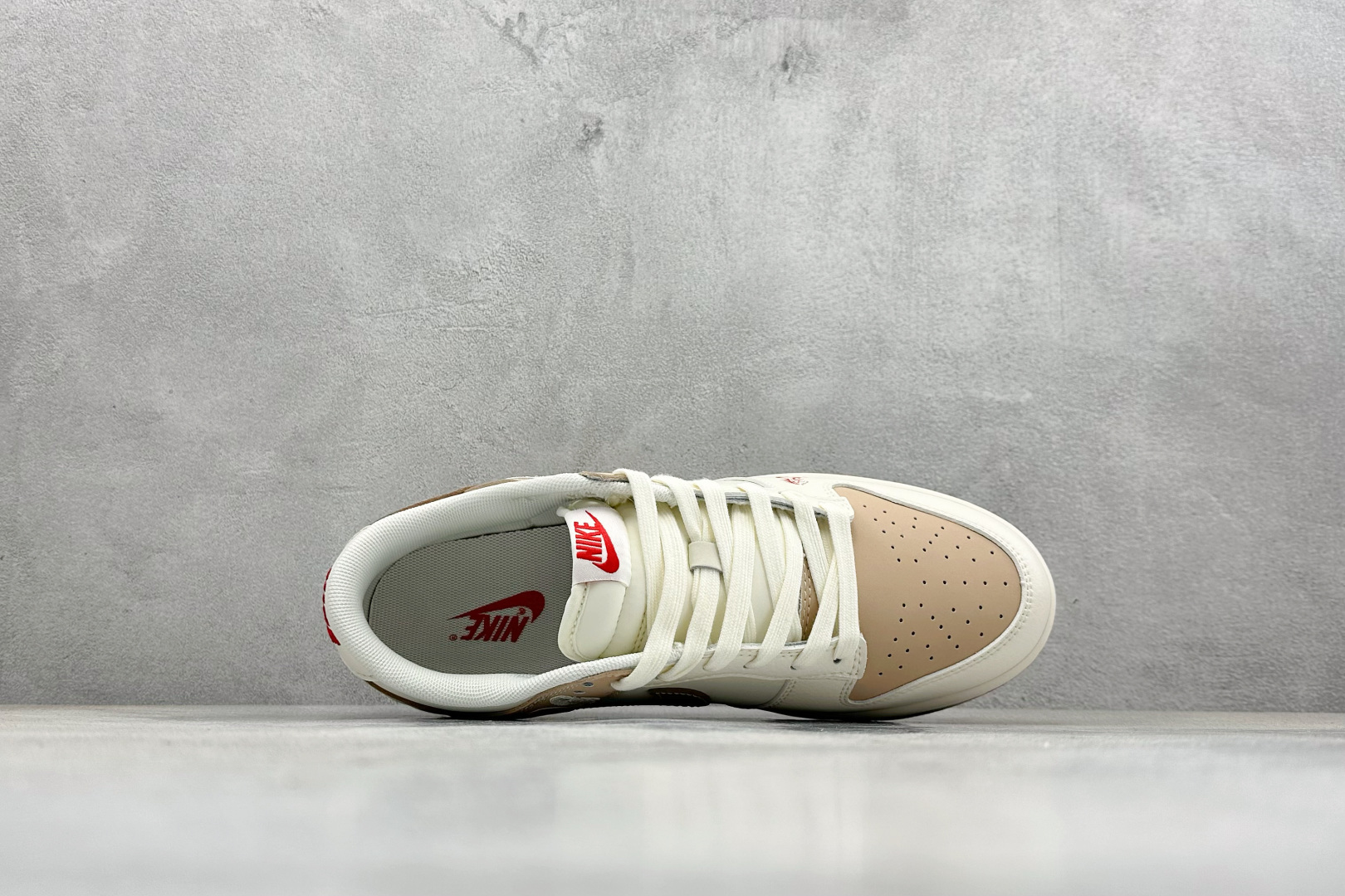 260 Nike SB Dunk Low RETRO 马年限定 高端定制 低帮休闲板鞋 SD6868-136
