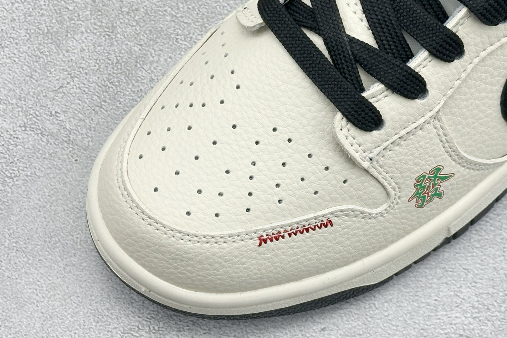 Nike SB Dunk Low RETRO 联名 高端定制 低帮休闲板鞋 SJ8888-009-Top High Quatity Cheap Sneakers Fashion Clothing Clothes Bags handbags Shoes of all Brand wholesale With The best Quality And Beautiful Price from China Factory Chinese suppliers wholesaler seller Nike SB Dunk Low RETRO 联名 高端定制 低帮休闲板鞋 SJ8888-009