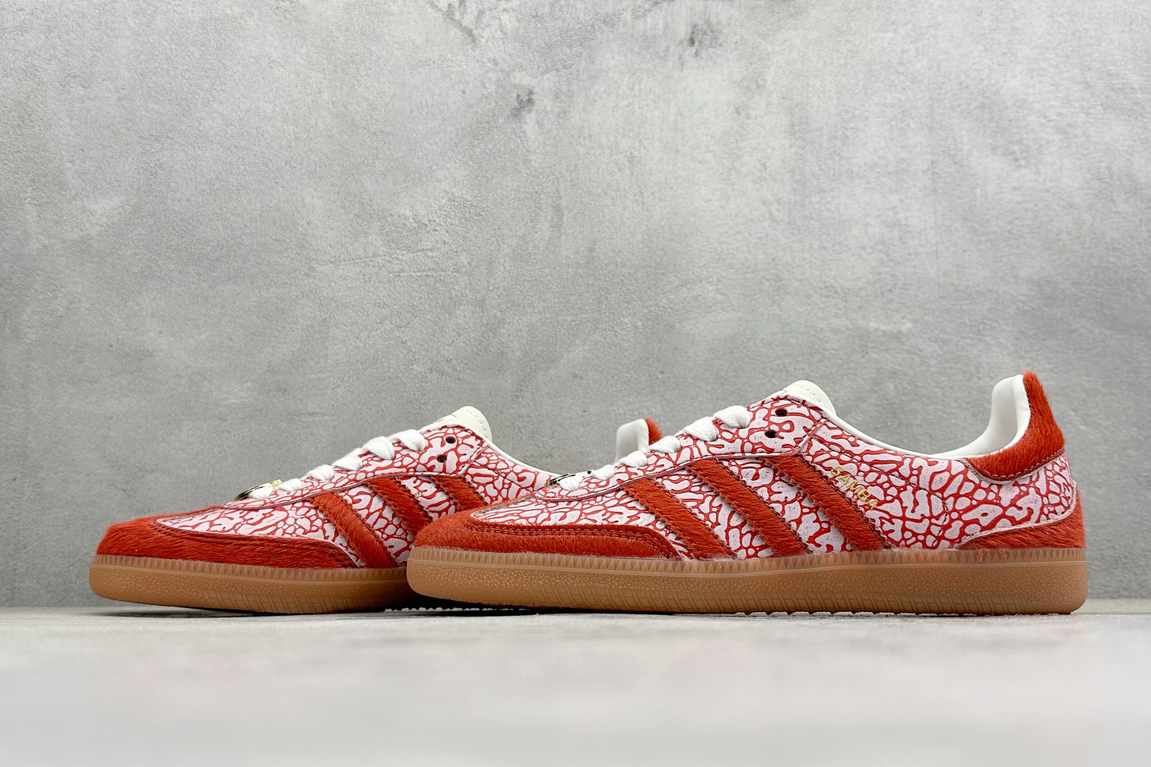 HZ版Adidas Samba 阿迪三叶草休闲板鞋 JR8743-Top High Quatity Cheap Sneakers Fashion Clothing Clothes Bags handbags Shoes of all Brand wholesale With The best Quality And Beautiful Price from China Factory Chinese suppliers wholesaler seller HZ版Adidas Samba 阿迪三叶草休闲板鞋 JR8743