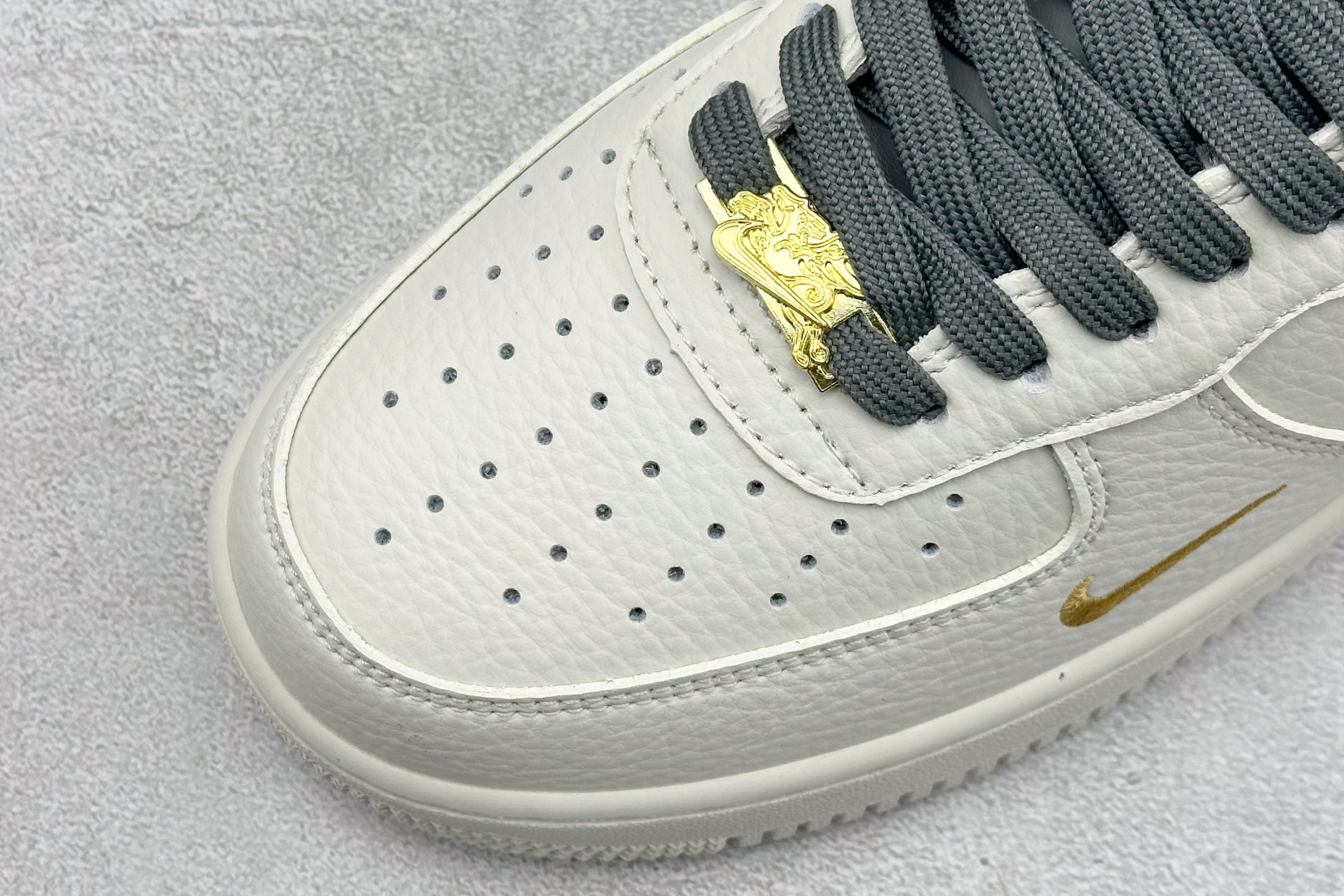 SC版Nike Air Force 1'07 Low 马年联名 云白绛金 空军一号低帮休闲板鞋 NH0601-507