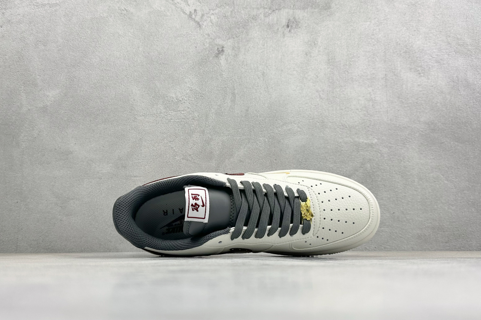 SC版Nike Air Force 1'07 Low 马年联名 云白绛金 空军一号低帮休闲板鞋 NH0601-507