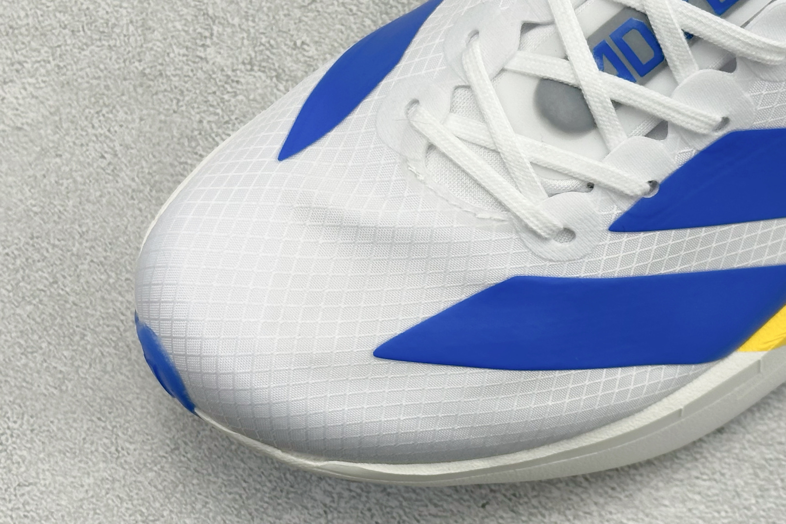 Adidas Adizero Adios Pro 4 M 阿迪透气轻盈低帮跑步鞋 KI4439