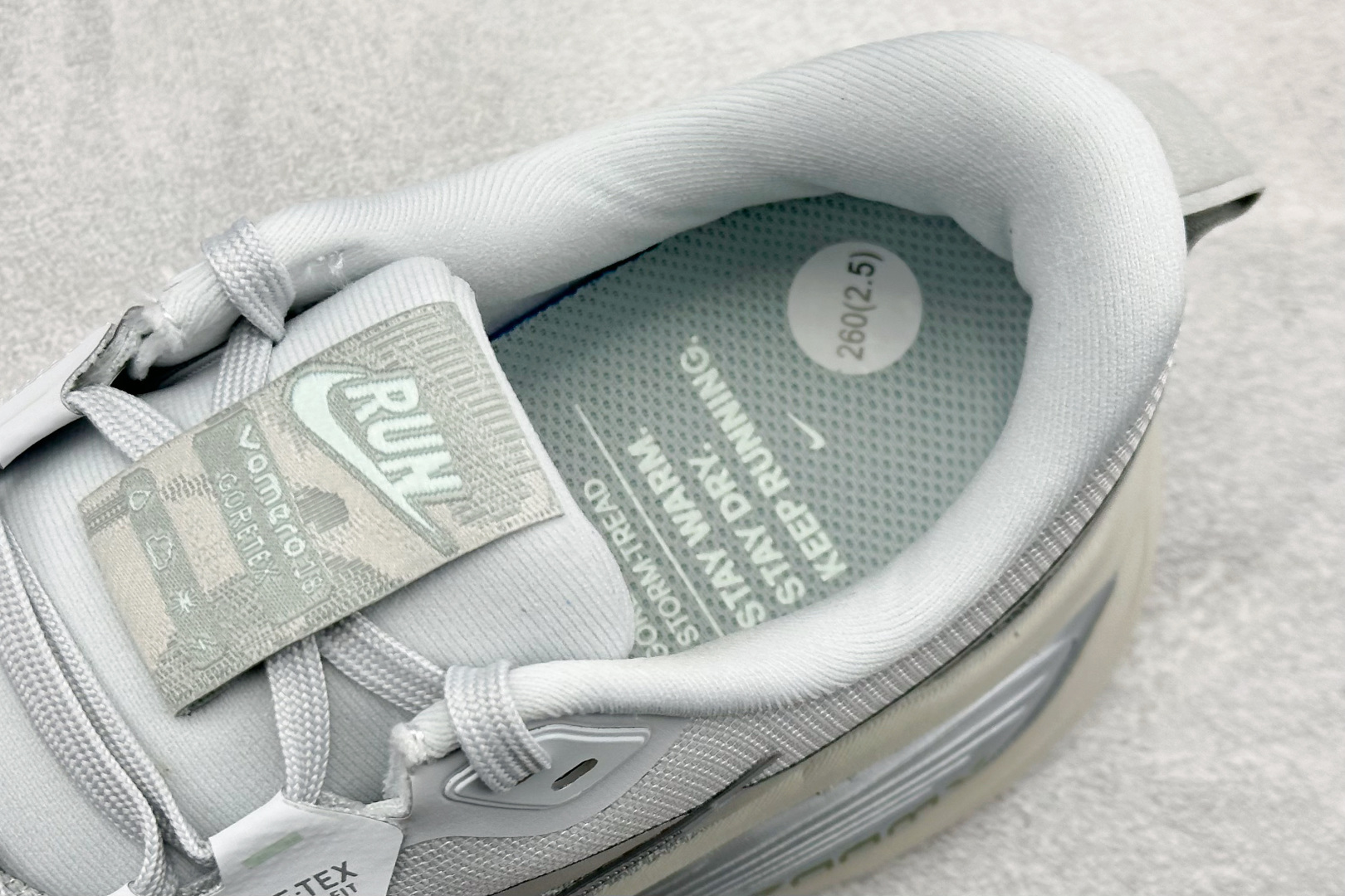 NK Vomero 18 GTX 舒适百搭网面透气休闲跑步鞋 HQ7001-003-Top High Quatity Cheap Sneakers Fashion Clothing Clothes Bags handbags Shoes of all Brand wholesale With The best Quality And Beautiful Price from China Factory Chinese suppliers wholesaler seller NK Vomero 18 GTX 舒适百搭网面透气休闲跑步鞋 HQ7001-003