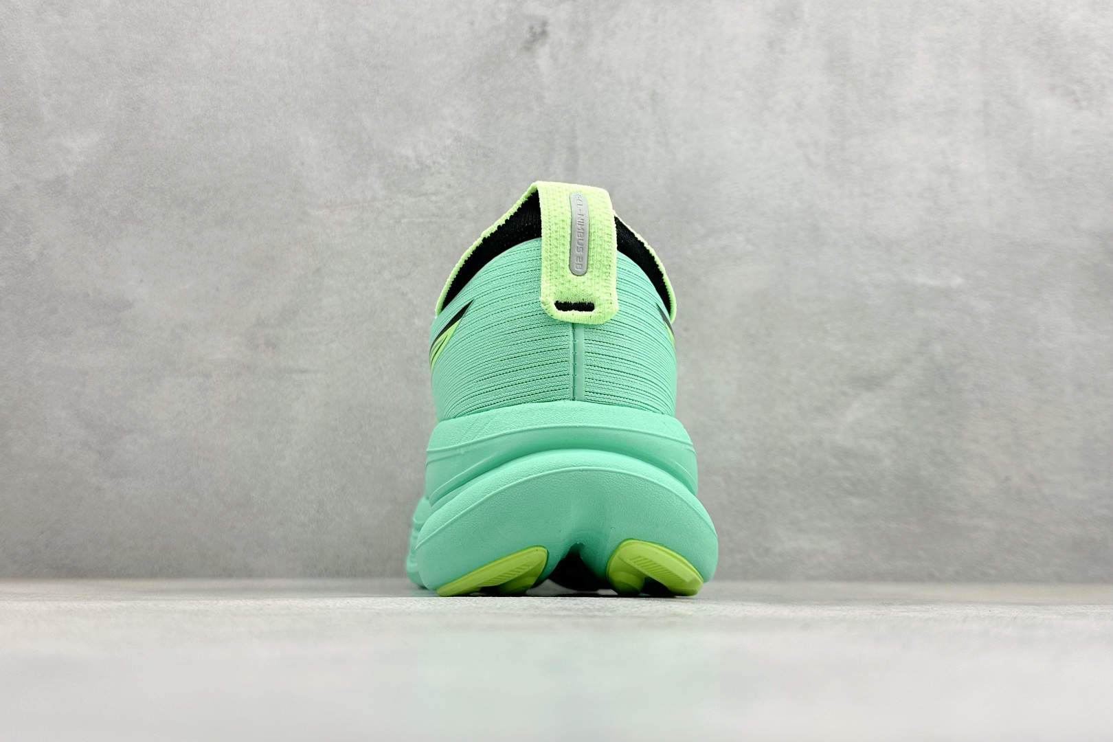 Asics Gel-Nimbus 28 亚瑟士复古透气休闲鞋缓震耐磨跑步鞋 1011C127-300-Top High Quatity Cheap Sneakers Fashion Clothing Clothes Bags handbags Shoes of all Brand wholesale With The best Quality And Beautiful Price from China Factory Chinese suppliers wholesaler seller Asics Gel-Nimbus 28 亚瑟士复古透气休闲鞋缓震耐磨跑步鞋 1011C127-300