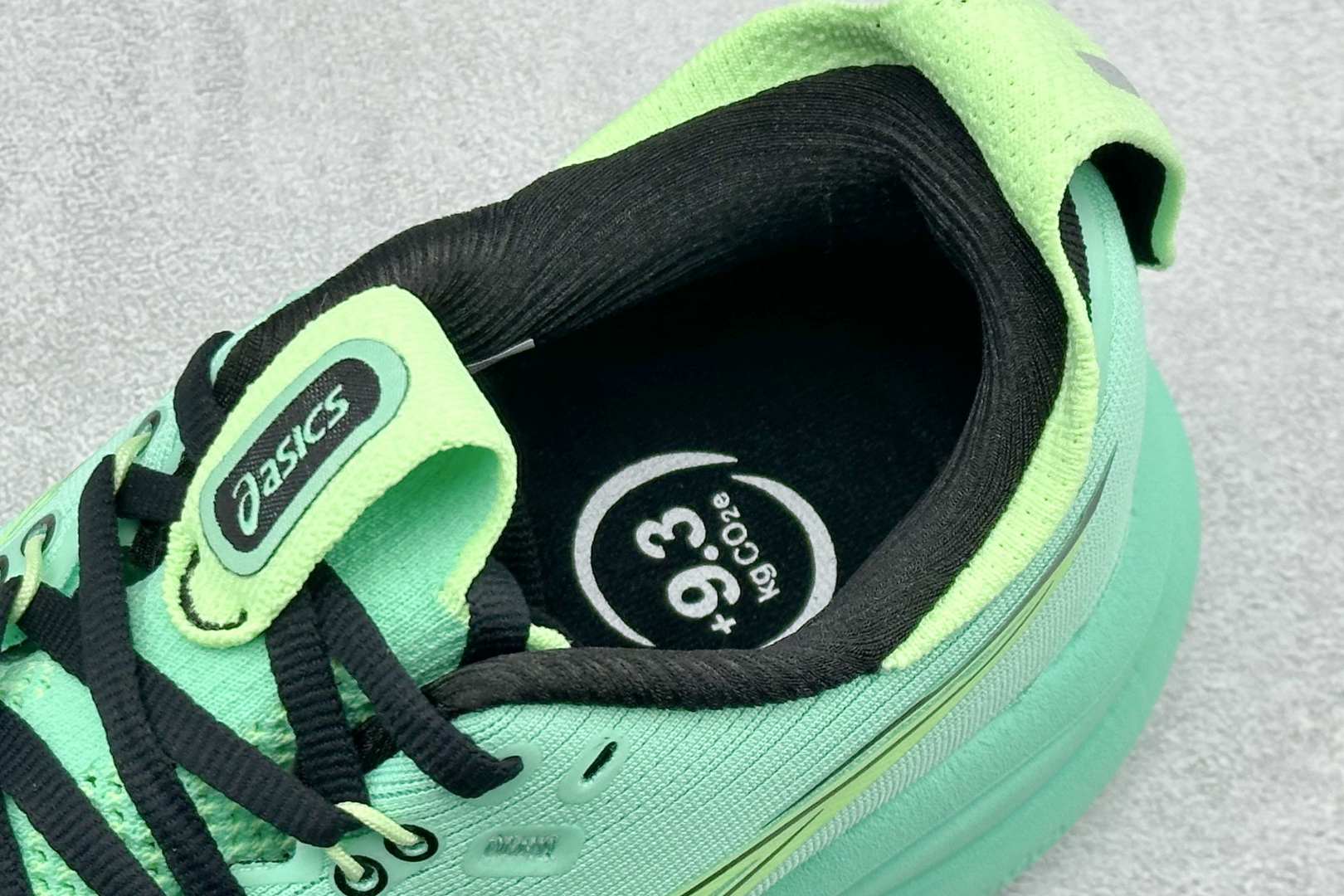 Asics Gel-Nimbus 28 亚瑟士复古透气休闲鞋缓震耐磨跑步鞋 1011C127-300-Top High Quatity Cheap Sneakers Fashion Clothing Clothes Bags handbags Shoes of all Brand wholesale With The best Quality And Beautiful Price from China Factory Chinese suppliers wholesaler seller Asics Gel-Nimbus 28 亚瑟士复古透气休闲鞋缓震耐磨跑步鞋 1011C127-300