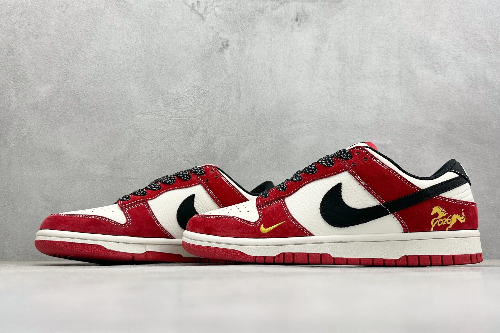 260 Nike Dunk Low Retro 2026马年限定 周年高端定制 低帮休闲板鞋 CS1688-138-Chinese UA Cheap High Quatity Brand Clothes Bags handbags Sneakers wholesale wholesaler seller from China Factory suppliers Fashion Clothing Shoes best Quality Beautiful Price 260 Nike Dunk Low Retro 2026马年限定 周年高端定制 低帮休闲板鞋 CS1688-138