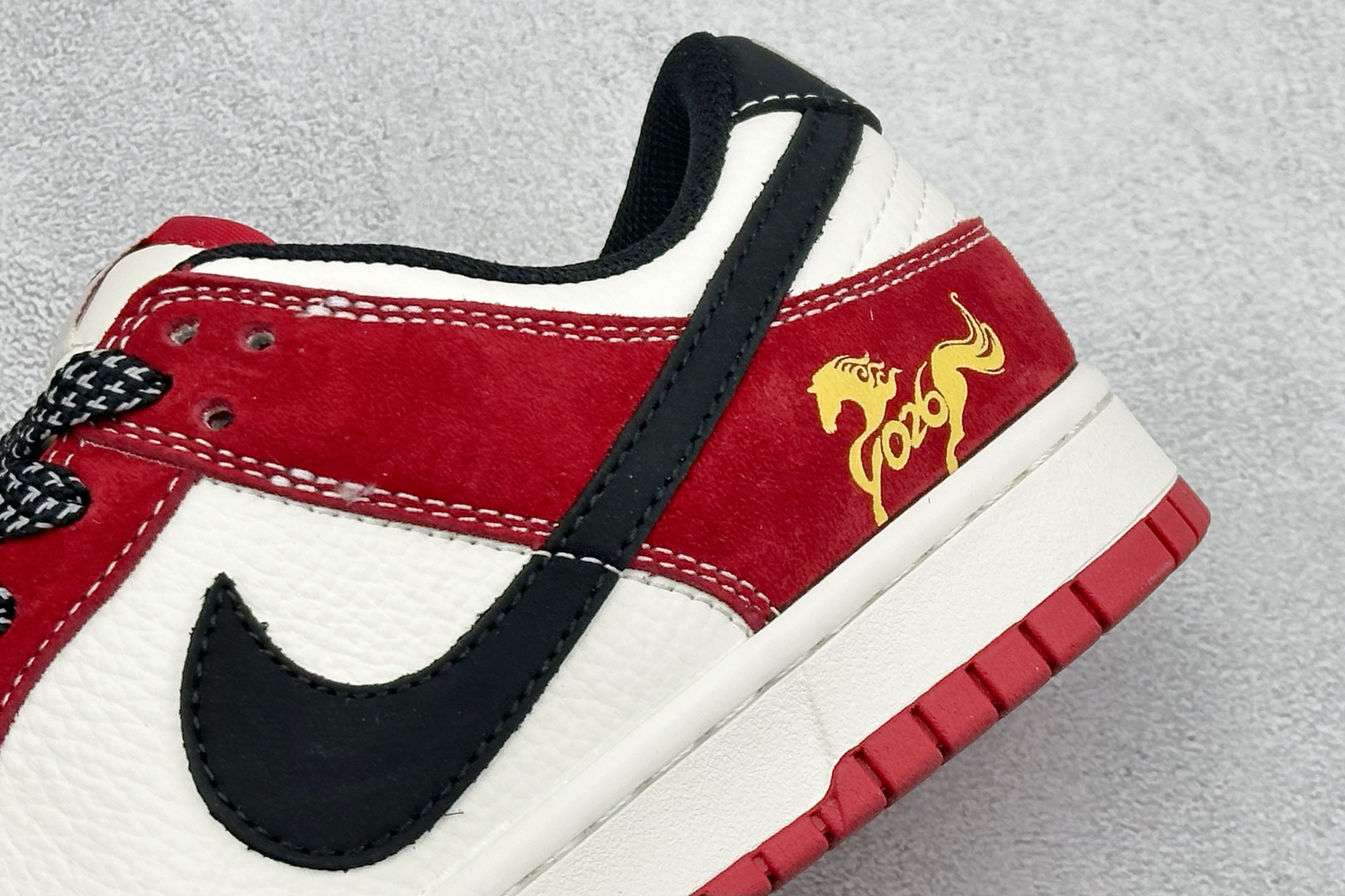 260 Nike Dunk Low Retro 2026马年限定 周年高端定制 低帮休闲板鞋 CS1688-138-Chinese UA Cheap High Quatity Brand Clothes Bags handbags Sneakers wholesale wholesaler seller from China Factory suppliers Fashion Clothing Shoes best Quality Beautiful Price 260 Nike Dunk Low Retro 2026马年限定 周年高端定制 低帮休闲板鞋 CS1688-138