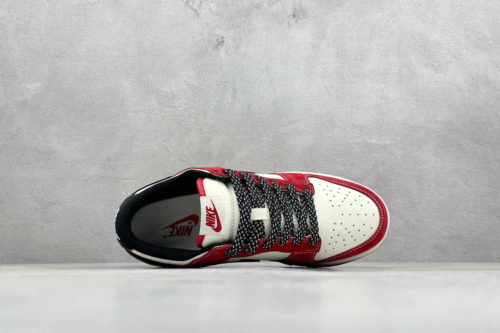 260 Nike Dunk Low Retro 2026马年限定 周年高端定制 低帮休闲板鞋 CS1688-138-Chinese UA Cheap High Quatity Brand Clothes Bags handbags Sneakers wholesale wholesaler seller from China Factory suppliers Fashion Clothing Shoes best Quality Beautiful Price 260 Nike Dunk Low Retro 2026马年限定 周年高端定制 低帮休闲板鞋 CS1688-138
