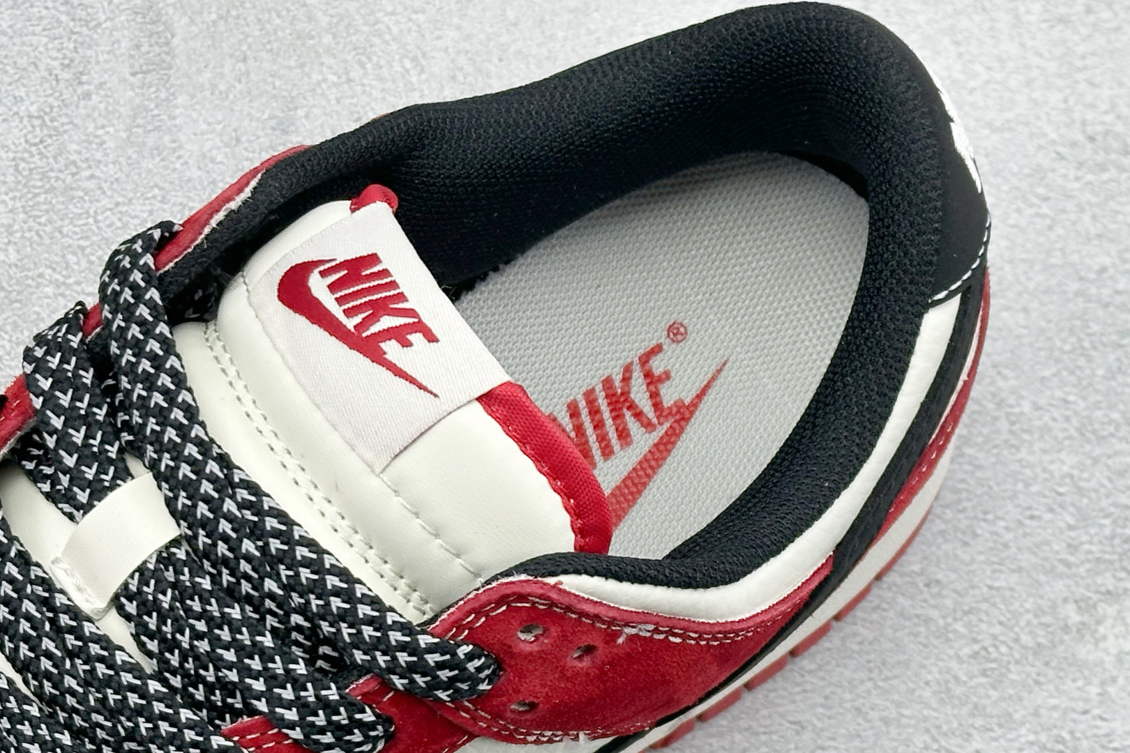 260 Nike Dunk Low Retro 2026马年限定 周年高端定制 低帮休闲板鞋 CS1688-138-Chinese UA Cheap High Quatity Brand Clothes Bags handbags Sneakers wholesale wholesaler seller from China Factory suppliers Fashion Clothing Shoes best Quality Beautiful Price 260 Nike Dunk Low Retro 2026马年限定 周年高端定制 低帮休闲板鞋 CS1688-138
