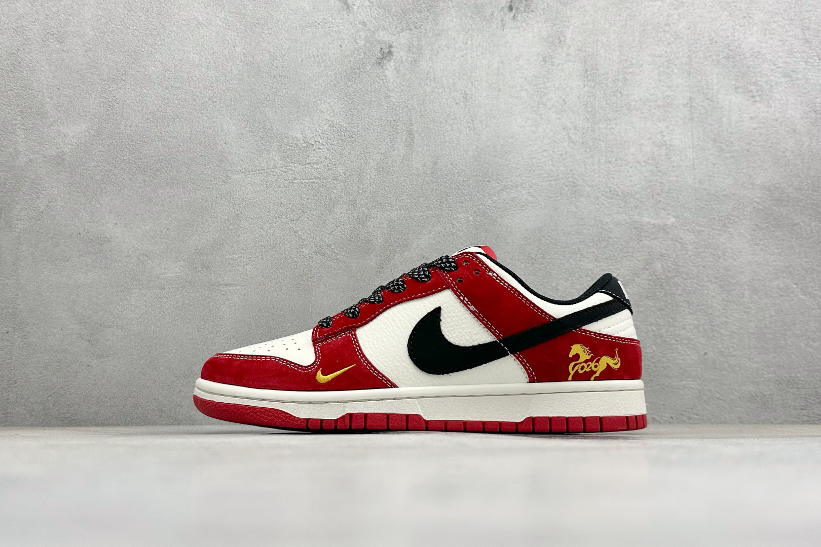 260 Nike Dunk Low Retro 2026马年限定 周年高端定制 低帮休闲板鞋 CS1688-138-Chinese UA Cheap High Quatity Brand Clothes Bags handbags Sneakers wholesale wholesaler seller from China Factory suppliers Fashion Clothing Shoes best Quality Beautiful Price 260 Nike Dunk Low Retro 2026马年限定 周年高端定制 低帮休闲板鞋 CS1688-138