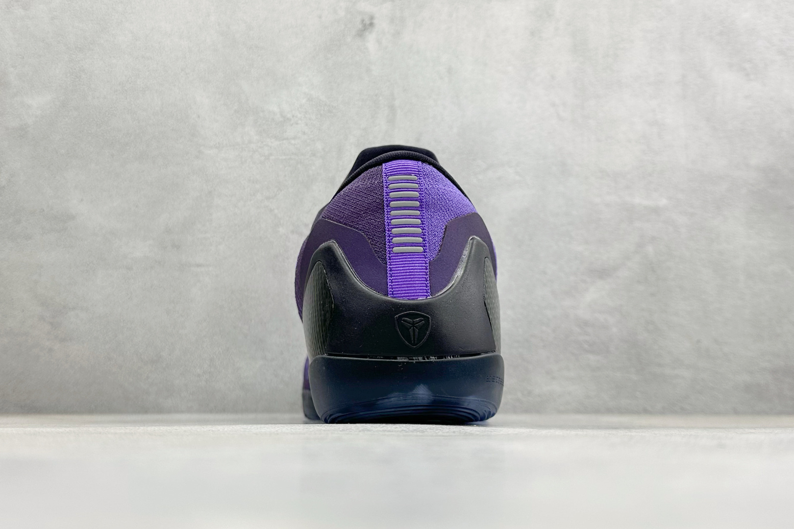 灭世Nike Kobe 9 Stitches Low 科比9代 实战篮球鞋 IM0465-500-Top High Quatity Cheap Sneakers Fashion Clothing Clothes Bags handbags Shoes of all Brand wholesale With The best Quality And Beautiful Price from China Factory Chinese suppliers wholesaler seller 灭世Nike Kobe 9 Stitches Low 科比9代 实战篮球鞋 IM0465-500