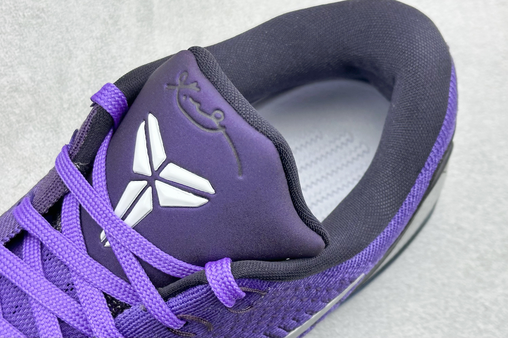灭世Nike Kobe 9 Stitches Low 科比9代 实战篮球鞋 IM0465-500-Top High Quatity Cheap Sneakers Fashion Clothing Clothes Bags handbags Shoes of all Brand wholesale With The best Quality And Beautiful Price from China Factory Chinese suppliers wholesaler seller 灭世Nike Kobe 9 Stitches Low 科比9代 实战篮球鞋 IM0465-500