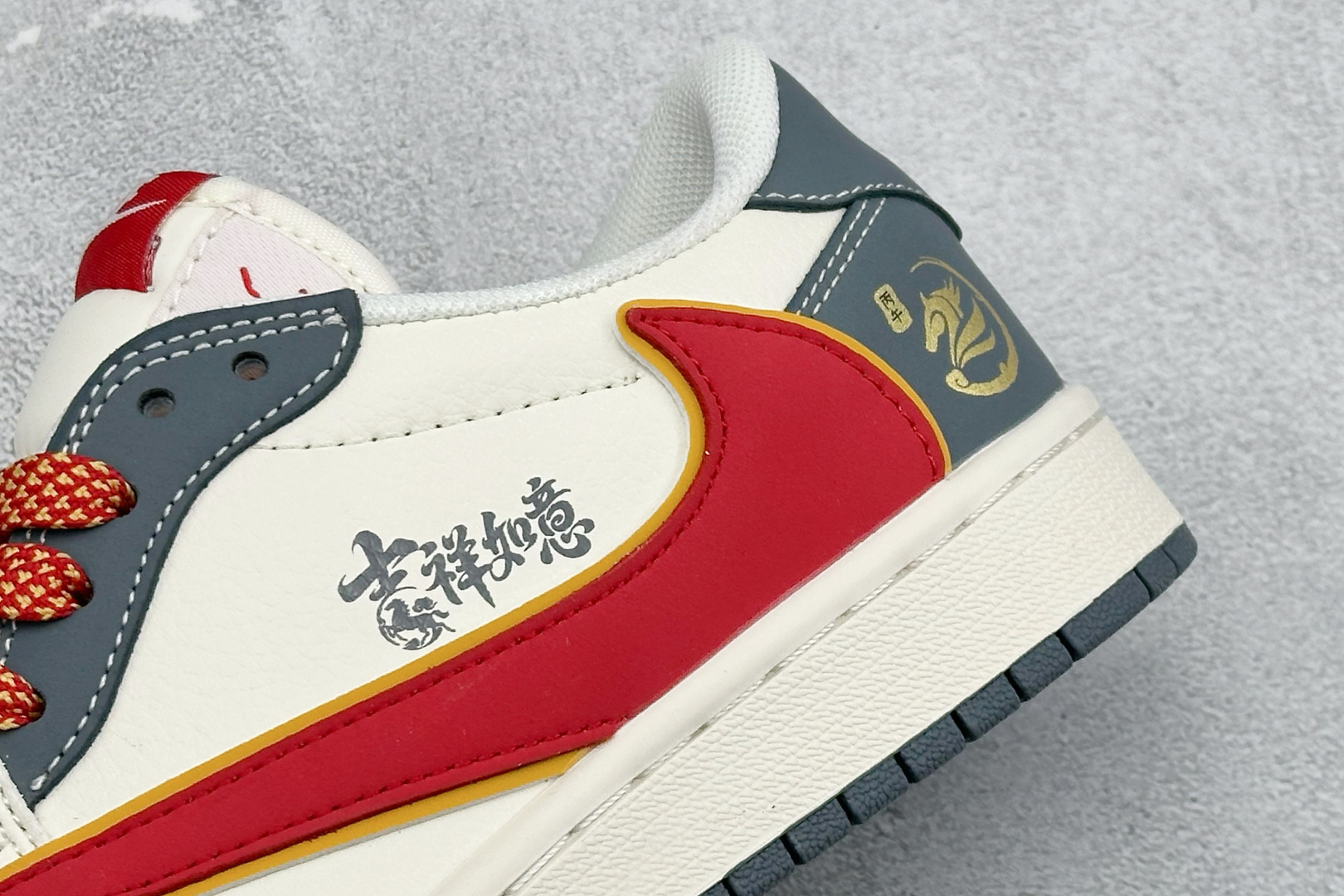 Air Jordan 1 Low AJ1 乔1 马年限定 高端定制 倒钩低帮复古篮球鞋 JJ2508-104-Top High Quatity Cheap Sneakers Fashion Clothing Clothes Bags handbags Shoes of all Brand wholesale With The best Quality And Beautiful Price from China Factory Chinese suppliers wholesaler seller Air Jordan 1 Low AJ1 乔1 马年限定 高端定制 倒钩低帮复古篮球鞋 JJ2508-104