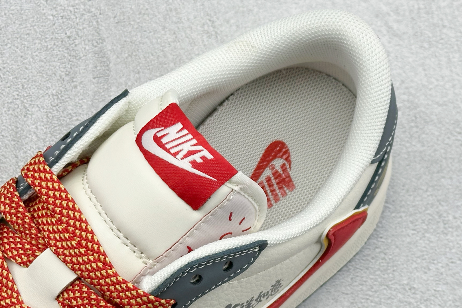 Air Jordan 1 Low AJ1 乔1 马年限定 高端定制 倒钩低帮复古篮球鞋 JJ2508-104-Top High Quatity Cheap Sneakers Fashion Clothing Clothes Bags handbags Shoes of all Brand wholesale With The best Quality And Beautiful Price from China Factory Chinese suppliers wholesaler seller Air Jordan 1 Low AJ1 乔1 马年限定 高端定制 倒钩低帮复古篮球鞋 JJ2508-104