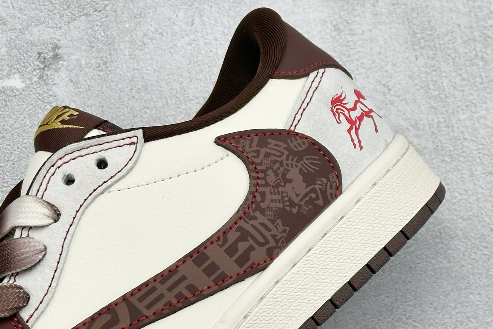 Air Jordan 1 Low AJ1 乔1 马年限定 高端定制 倒钩低帮复古篮球鞋 LX1988-806-Top High Quatity Cheap Sneakers Fashion Clothing Clothes Bags handbags Shoes of all Brand wholesale With The best Quality And Beautiful Price from China Factory Chinese suppliers wholesaler seller Air Jordan 1 Low AJ1 乔1 马年限定 高端定制 倒钩低帮复古篮球鞋 LX1988-806