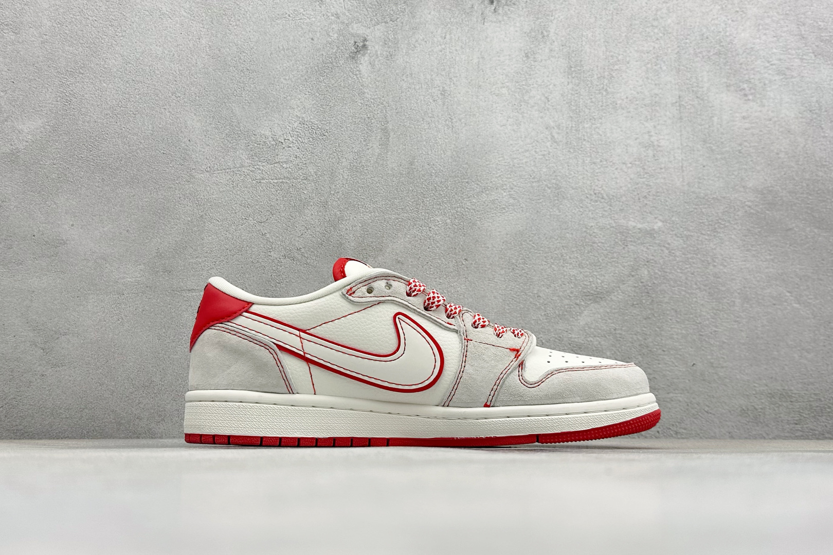 Air Jordan 1 Low AJ1 乔1 2026 马年限定 高端定制 倒钩低帮复古篮球鞋 JW1188-178-Top High Quatity Cheap Sneakers Fashion Clothing Clothes Bags handbags Shoes of all Brand wholesale With The best Quality And Beautiful Price from China Factory Chinese suppliers wholesaler seller Air Jordan 1 Low AJ1 乔1 2026 马年限定 高端定制 倒钩低帮复古篮球鞋 JW1188-178
