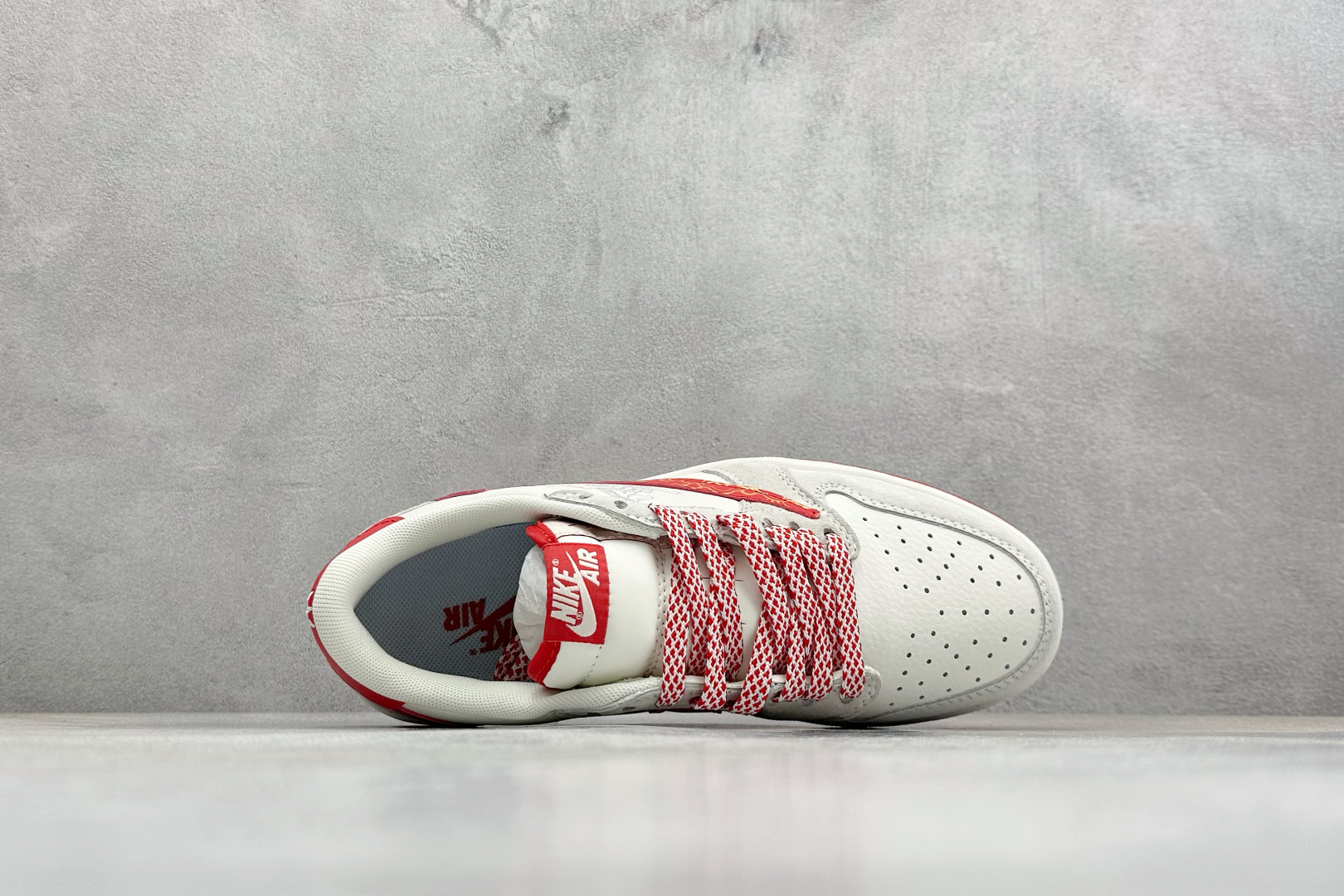 260 Air Jordan 1 Low AJ1 乔1 马年限定 高端定制 倒钩低帮复古篮球鞋 JW1188-182-Chinese UA Cheap High Quatity Brand Clothes Bags handbags Sneakers wholesale wholesaler seller from China Factory suppliers Fashion Clothing Shoes best Quality Beautiful Price 260 Air Jordan 1 Low AJ1 乔1 马年限定 高端定制 倒钩低帮复古篮球鞋 JW1188-182