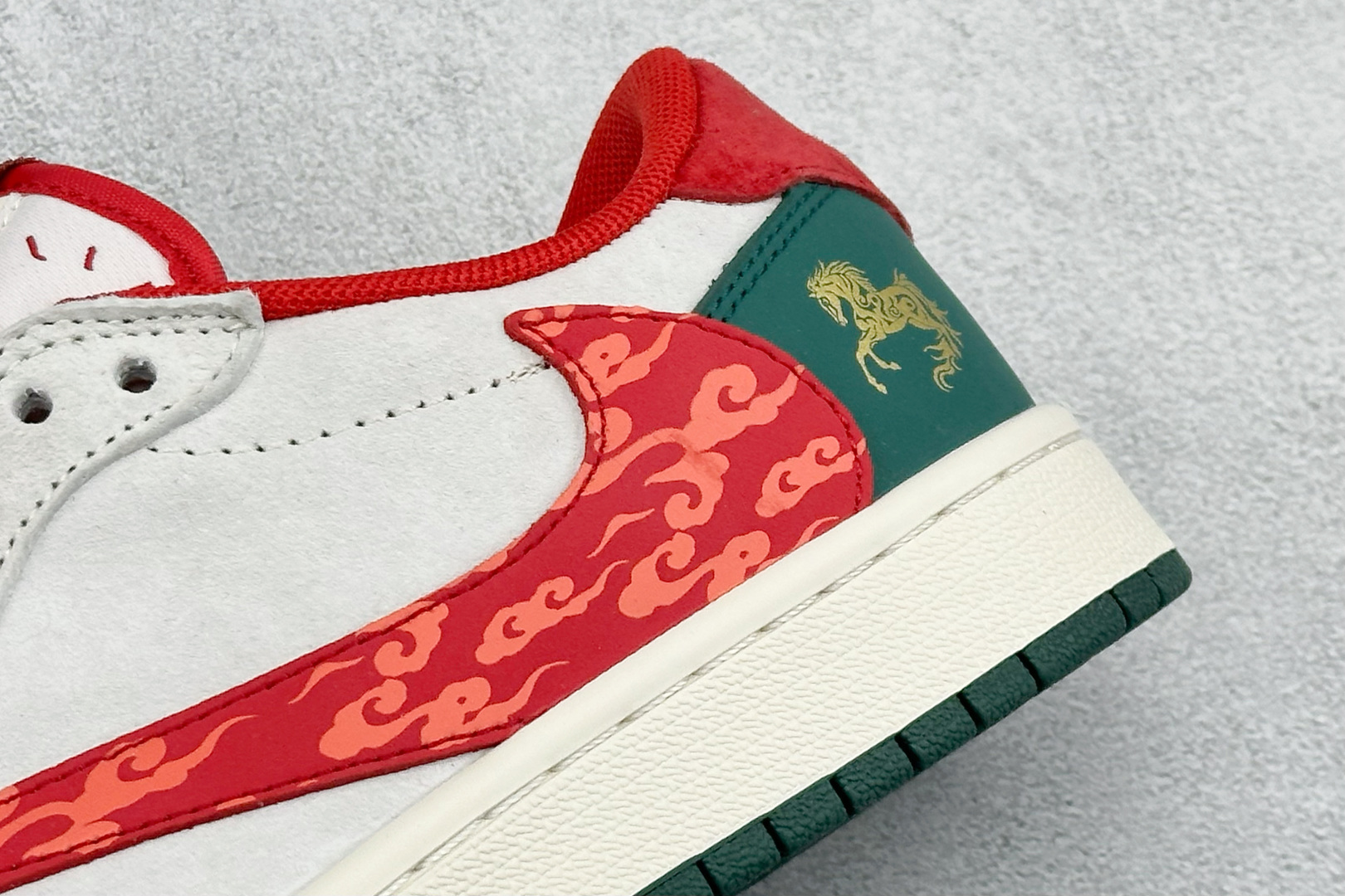 Air Jordan 1 Low AJ1 乔1 马年限定 高端定制 倒钩低帮复古篮球鞋 LX1988-801-Top High Quatity Cheap Sneakers Fashion Clothing Clothes Bags handbags Shoes of all Brand wholesale With The best Quality And Beautiful Price from China Factory Chinese suppliers wholesaler seller Air Jordan 1 Low AJ1 乔1 马年限定 高端定制 倒钩低帮复古篮球鞋 LX1988-801