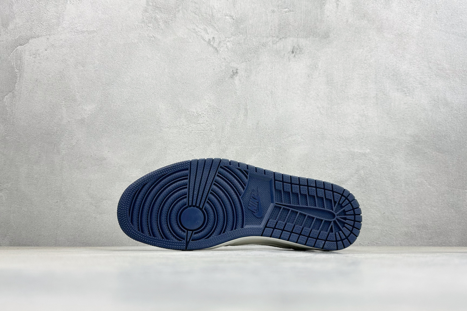 280 Air Jordan 1 Low AJ1 乔1 多啦A梦 倒钩高端定制 低帮复古篮球鞋 DZ2688-004-Chinese UA Cheap High Quatity Brand Clothes Bags handbags Sneakers wholesale wholesaler seller from China Factory suppliers Fashion Clothing Shoes best Quality Beautiful Price 280 Air Jordan 1 Low AJ1 乔1 多啦A梦 倒钩高端定制 低帮复古篮球鞋 DZ2688-004