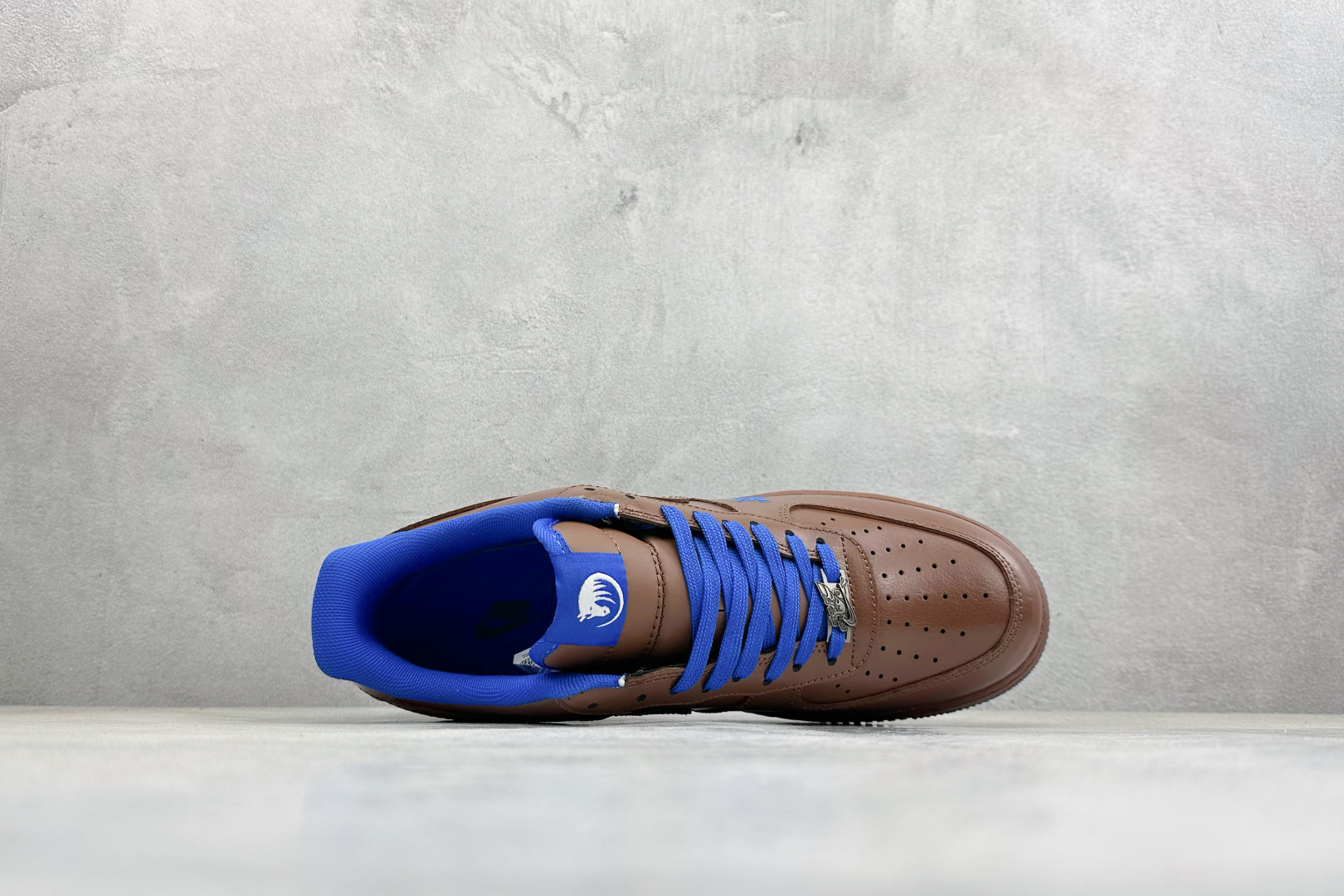 SC版Nike Air Force 1'07 Low 马年联名 檀棕碧蓝 空军一号低帮休闲板鞋 XY9025-007-Top High Quatity Cheap Sneakers Fashion Clothing Clothes Bags handbags Shoes of all Brand wholesale With The best Quality And Beautiful Price from China Factory Chinese suppliers wholesaler seller SC版Nike Air Force 1'07 Low 马年联名 檀棕碧蓝 空军一号低帮休闲板鞋 XY9025-007