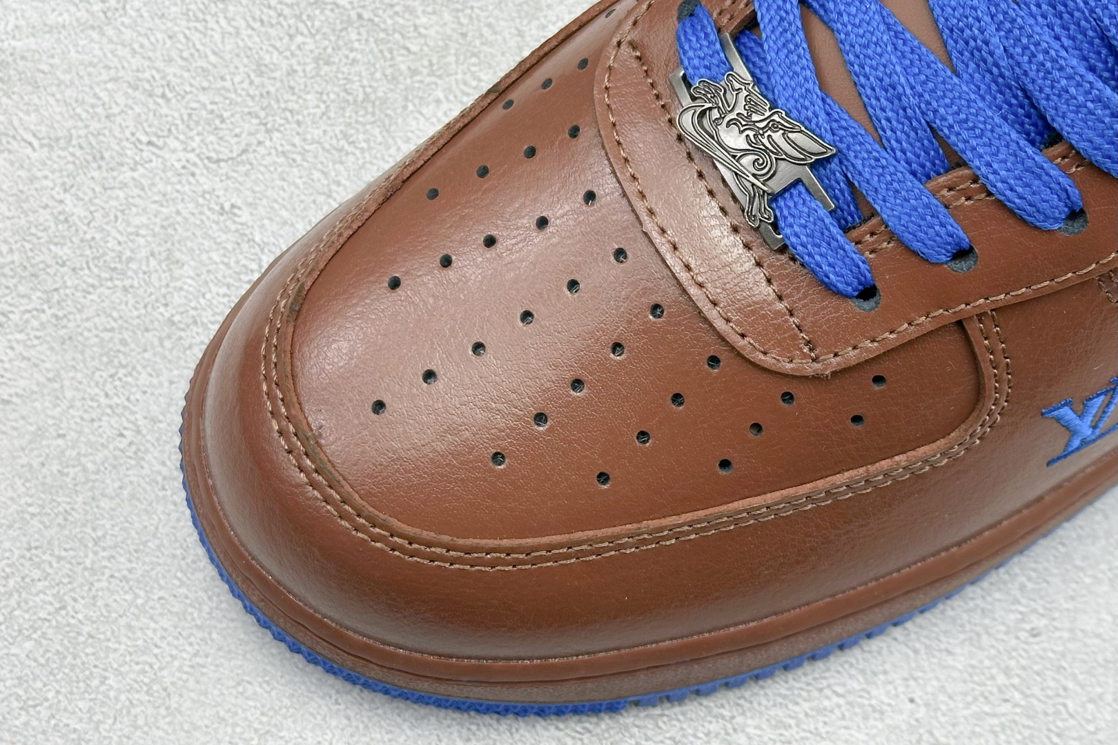 SC版Nike Air Force 1'07 Low 马年联名 檀棕碧蓝 空军一号低帮休闲板鞋 XY9025-007-Top High Quatity Cheap Sneakers Fashion Clothing Clothes Bags handbags Shoes of all Brand wholesale With The best Quality And Beautiful Price from China Factory Chinese suppliers wholesaler seller SC版Nike Air Force 1'07 Low 马年联名 檀棕碧蓝 空军一号低帮休闲板鞋 XY9025-007