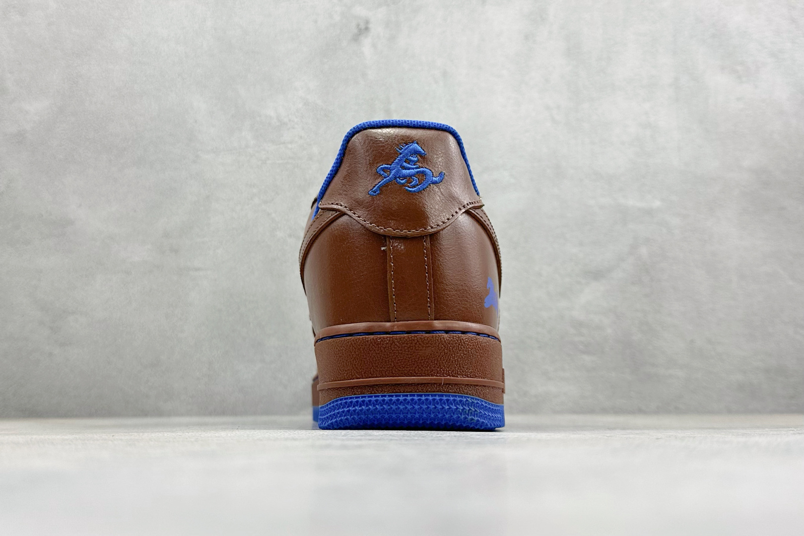 SC版Nike Air Force 1'07 Low 马年联名 檀棕碧蓝 空军一号低帮休闲板鞋 XY9025-007-Top High Quatity Cheap Sneakers Fashion Clothing Clothes Bags handbags Shoes of all Brand wholesale With The best Quality And Beautiful Price from China Factory Chinese suppliers wholesaler seller SC版Nike Air Force 1'07 Low 马年联名 檀棕碧蓝 空军一号低帮休闲板鞋 XY9025-007