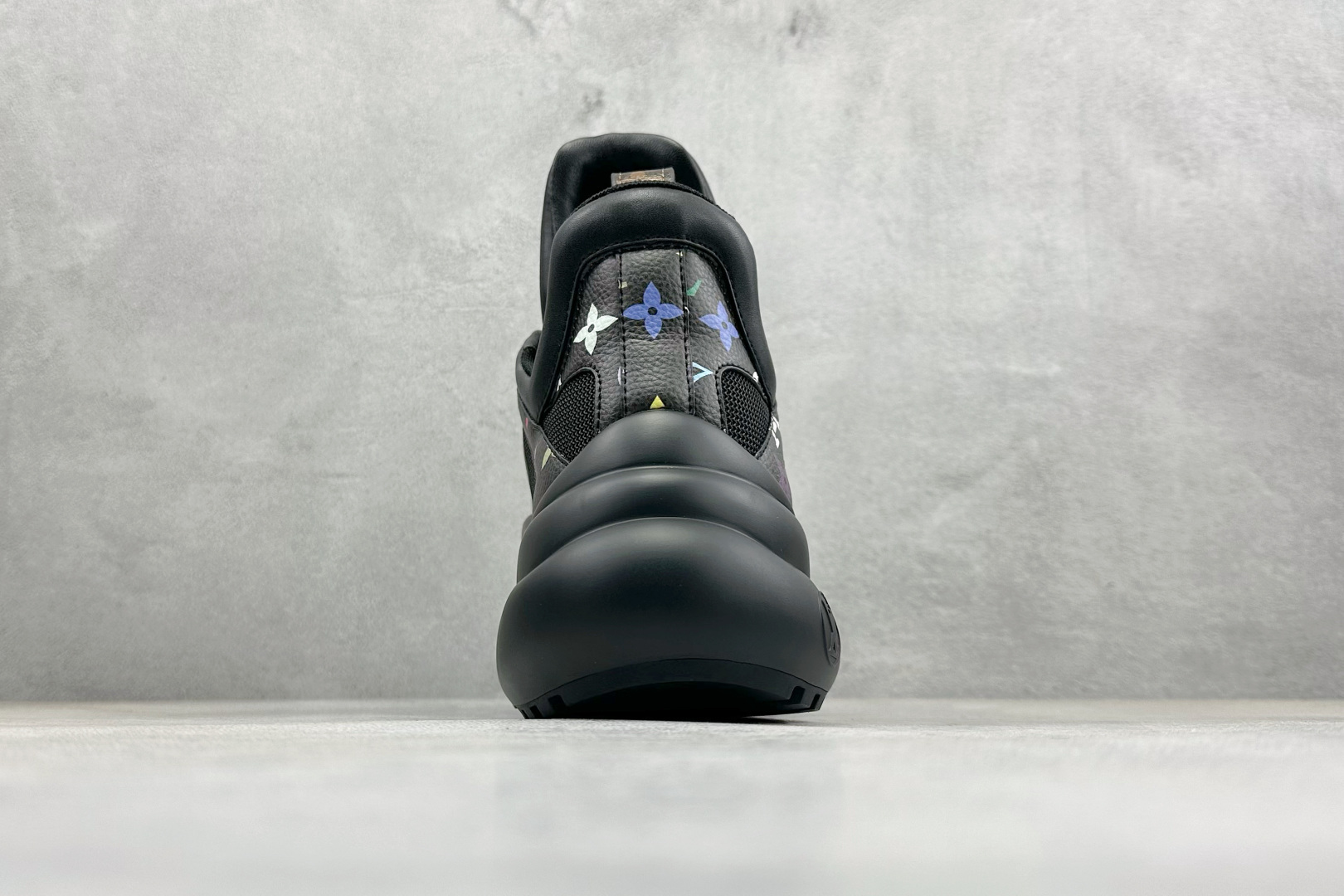 YSLOUIS VUITTON Archlight皮革时尚圆头系带 低帮 生活休闲鞋-Top High Quatity Cheap Sneakers Fashion Clothing Clothes Bags handbags Shoes of all Brand wholesale With The best Quality And Beautiful Price from China Factory Chinese suppliers wholesaler seller YSLOUIS VUITTON Archlight皮革时尚圆头系带 低帮 生活休闲鞋