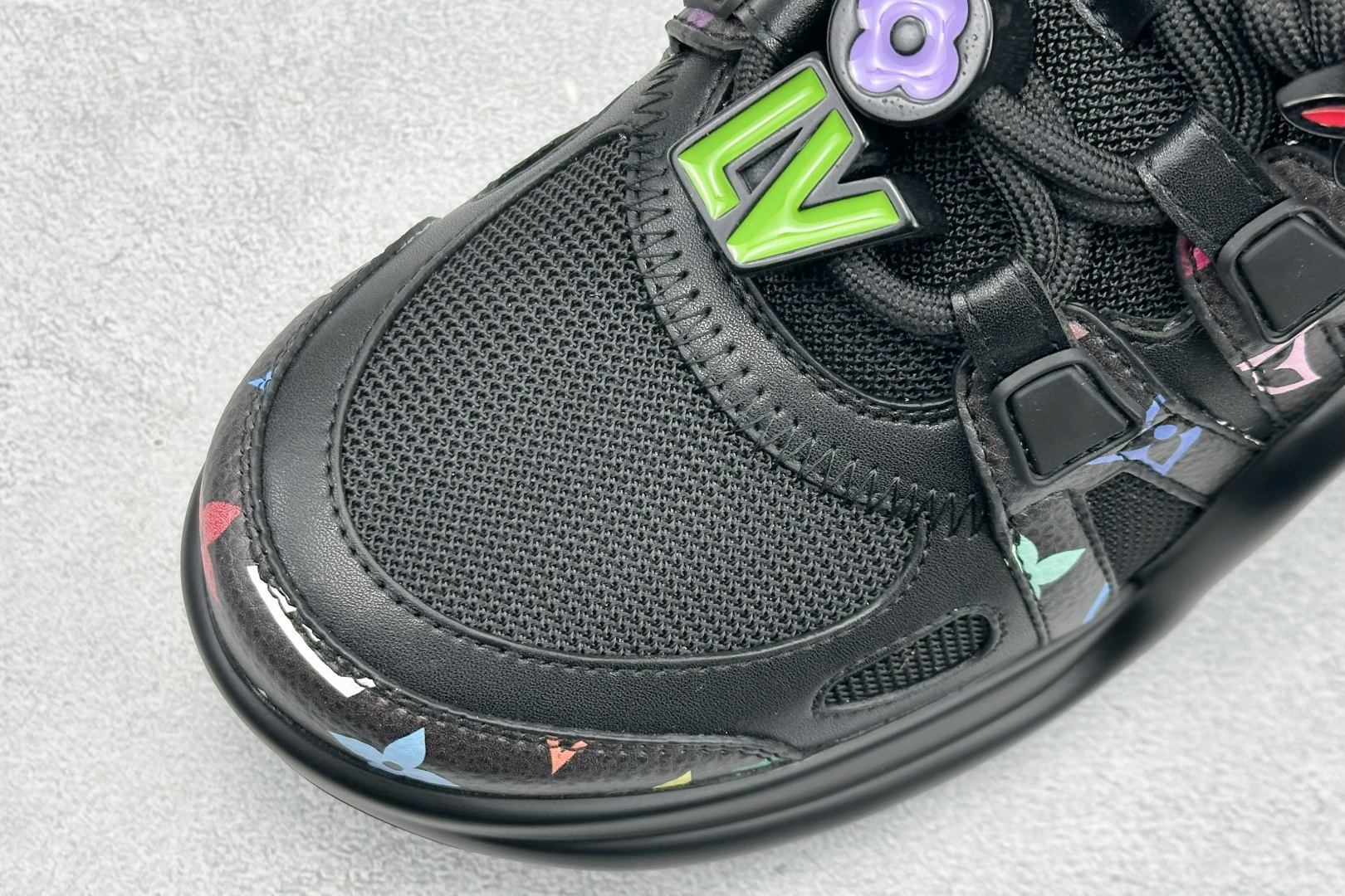 YSLOUIS VUITTON Archlight皮革时尚圆头系带 低帮 生活休闲鞋-Top High Quatity Cheap Sneakers Fashion Clothing Clothes Bags handbags Shoes of all Brand wholesale With The best Quality And Beautiful Price from China Factory Chinese suppliers wholesaler seller YSLOUIS VUITTON Archlight皮革时尚圆头系带 低帮 生活休闲鞋