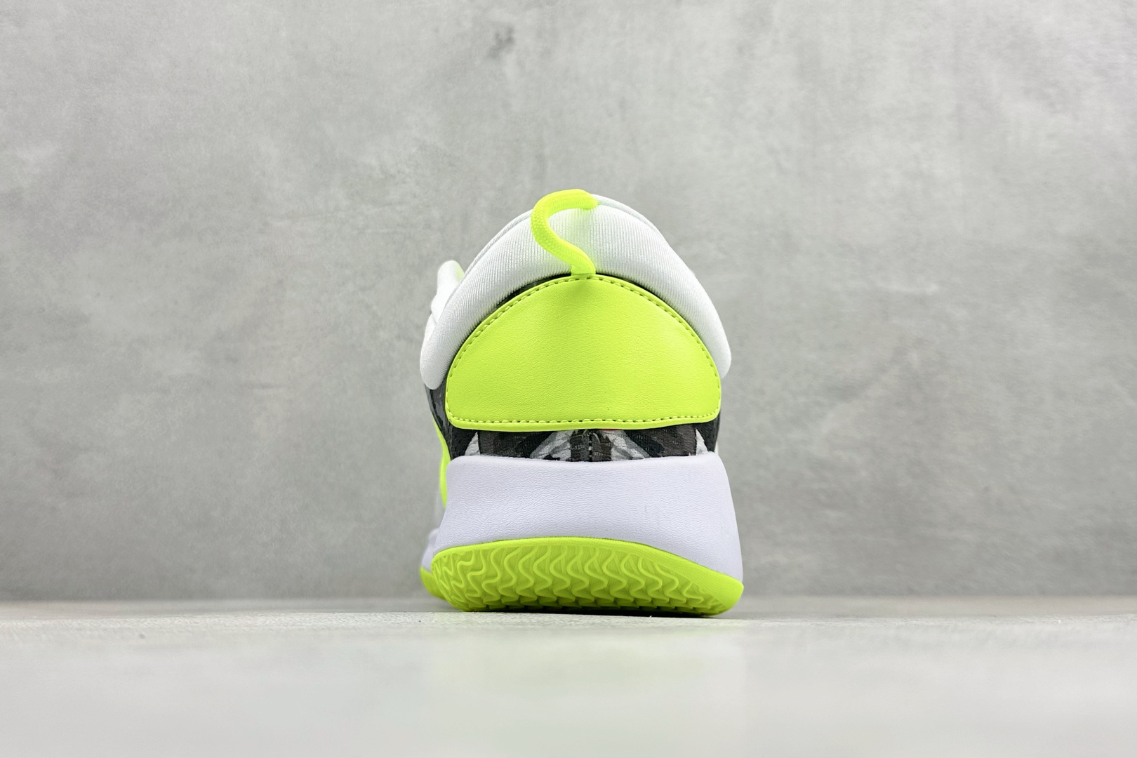 Hyperdunk X Low 马年限定 CNY新年款 耐克 低帮 缓震 实战篮球鞋 AR0465-008-Top High Quatity Cheap Sneakers Fashion Clothing Clothes Bags handbags Shoes of all Brand wholesale With The best Quality And Beautiful Price from China Factory Chinese suppliers wholesaler seller Hyperdunk X Low 马年限定 CNY新年款 耐克 低帮 缓震 实战篮球鞋 AR0465-008